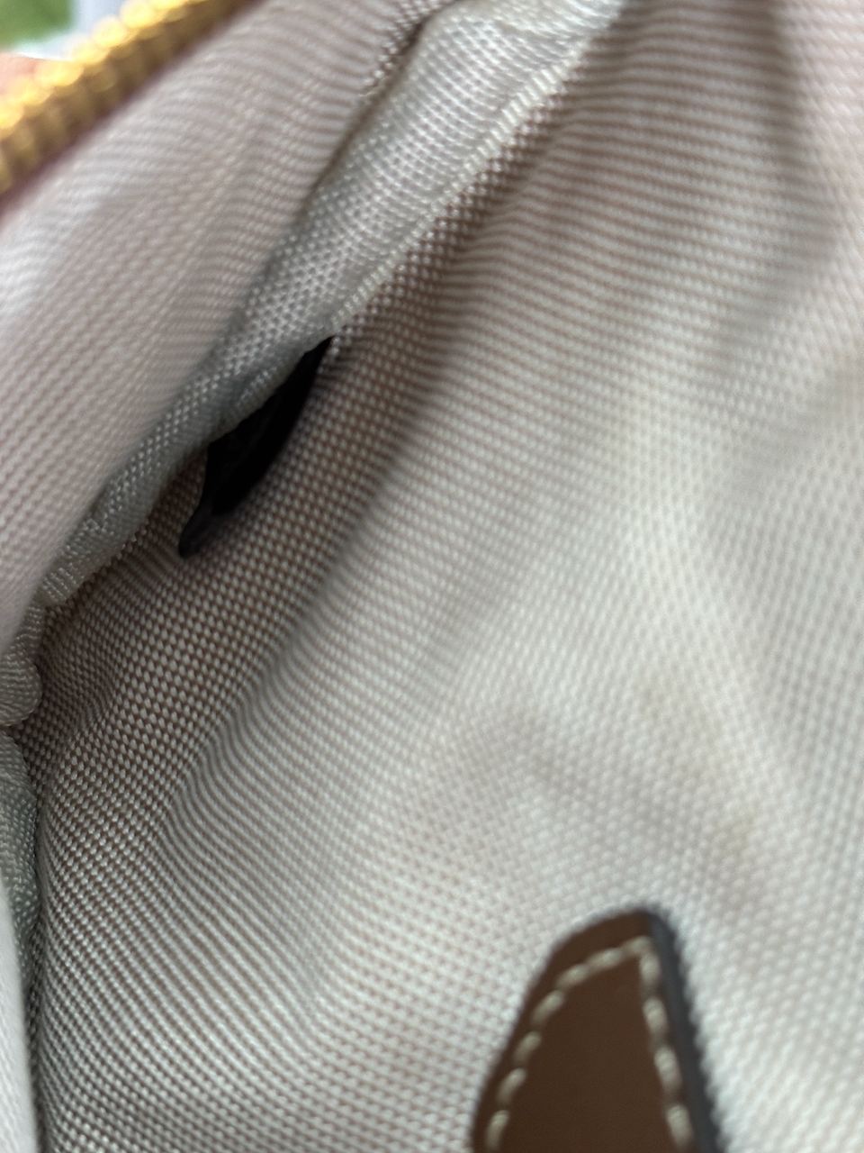 Gucci Belt Bag With Interlocking G - 31