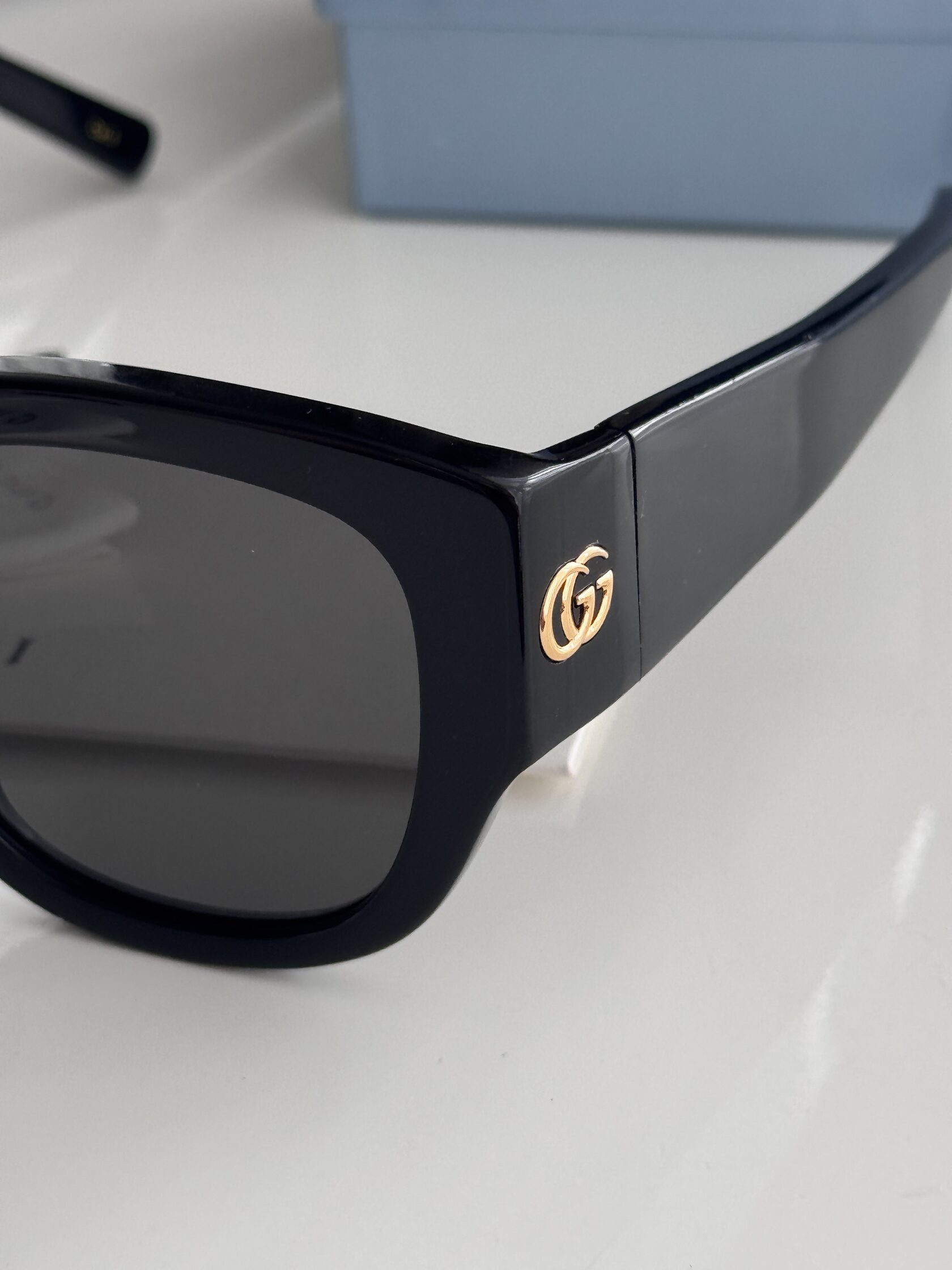 Gucci Black/Gold GG1599SA 001 - 8