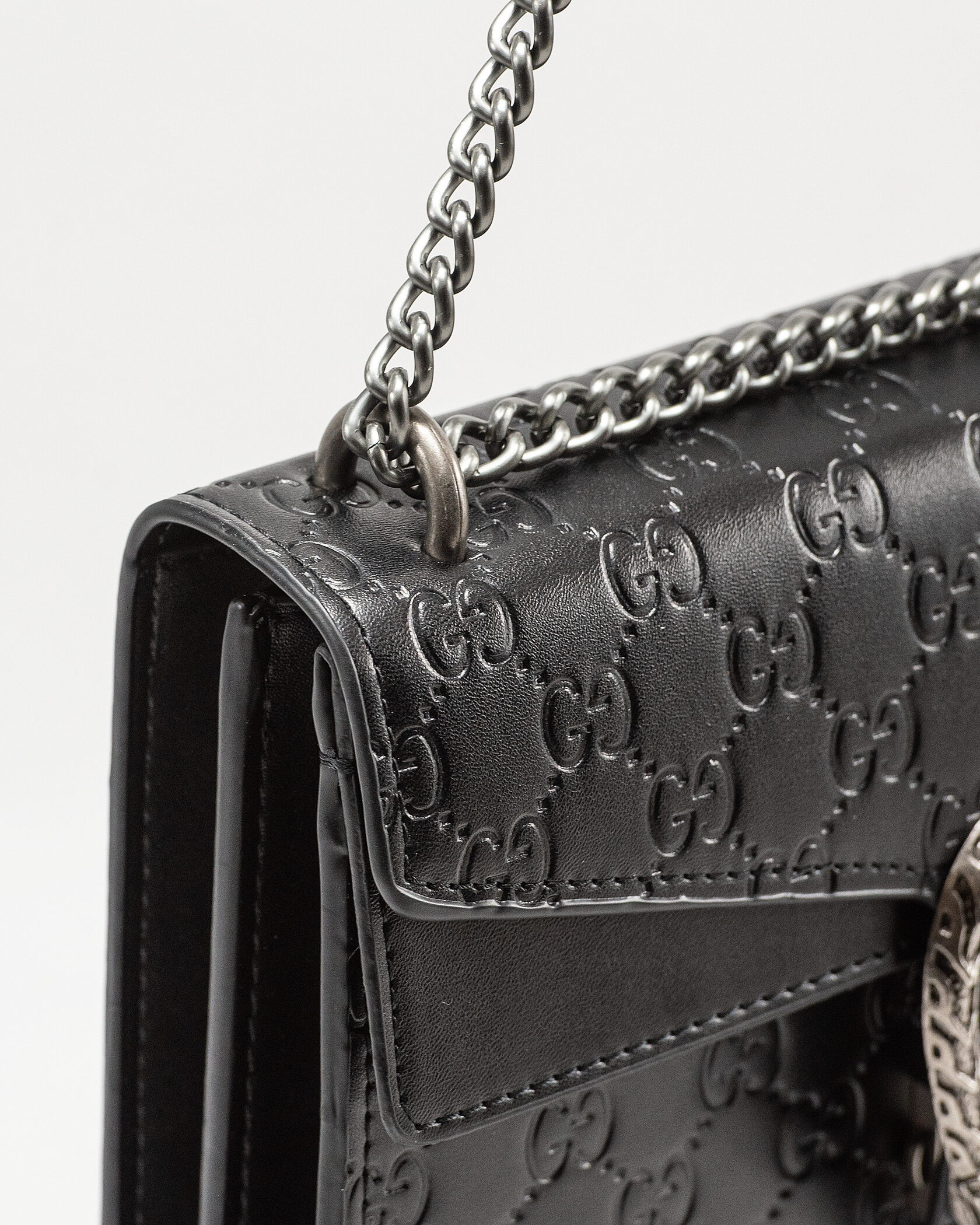 Gucci Dionysus Small Shoulder Bag in Black Embossed Leather - 10