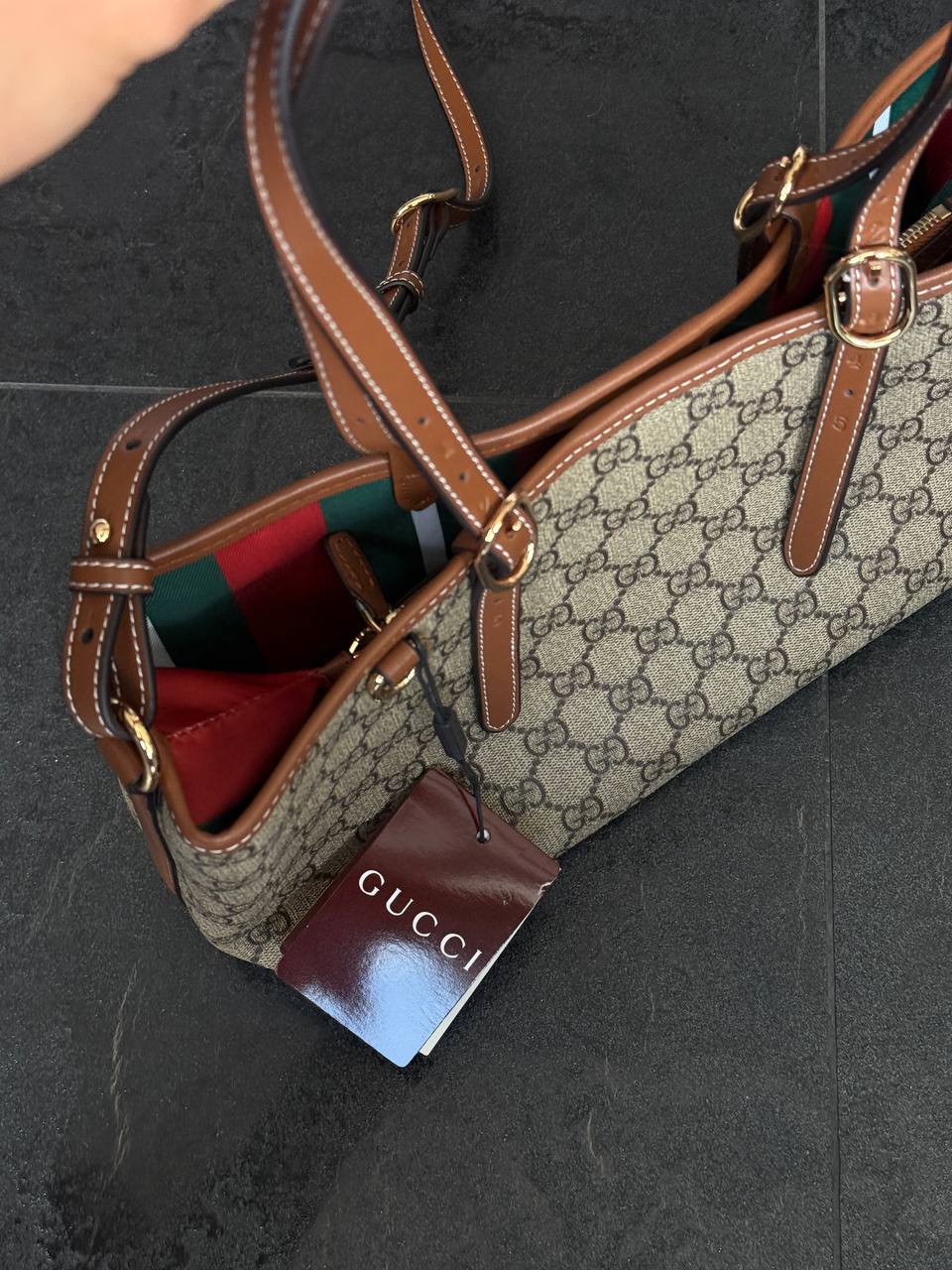 Gucci GG Emblem Medium Tote Bag - 11