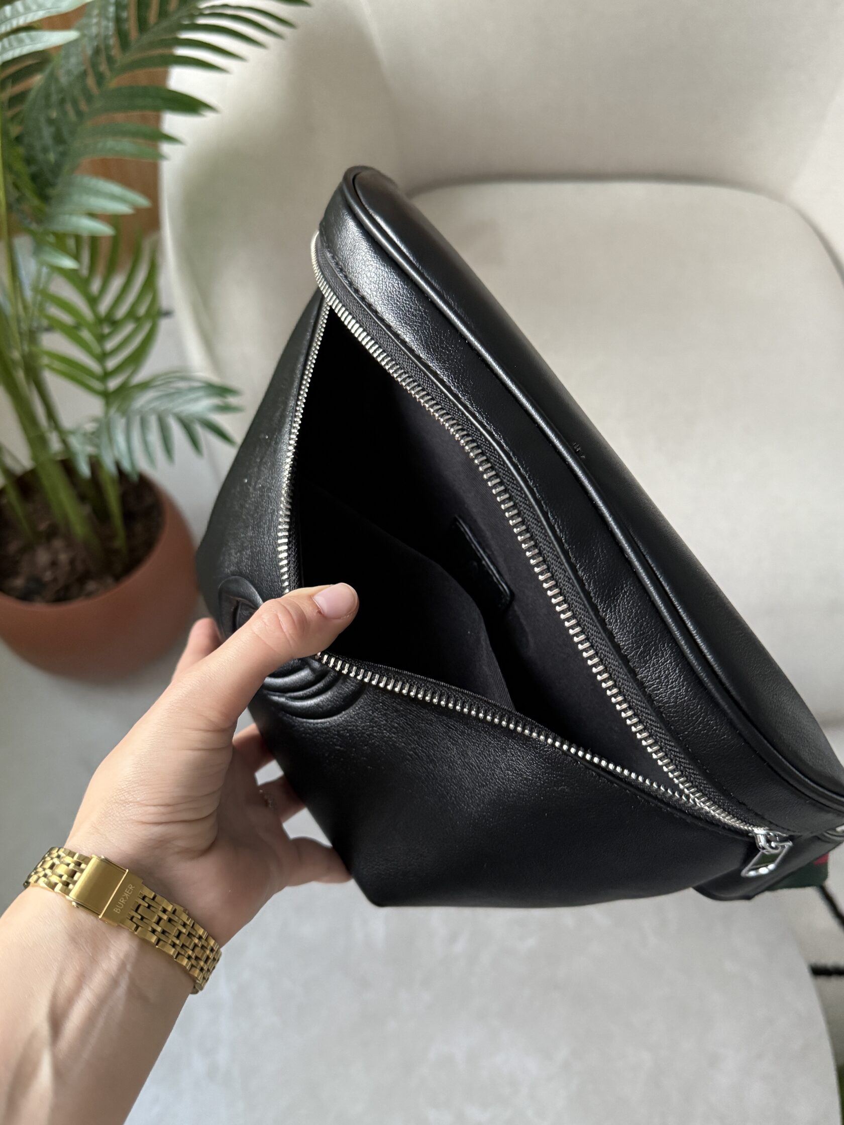 Gucci GG Leather Belt Bag Black - 15