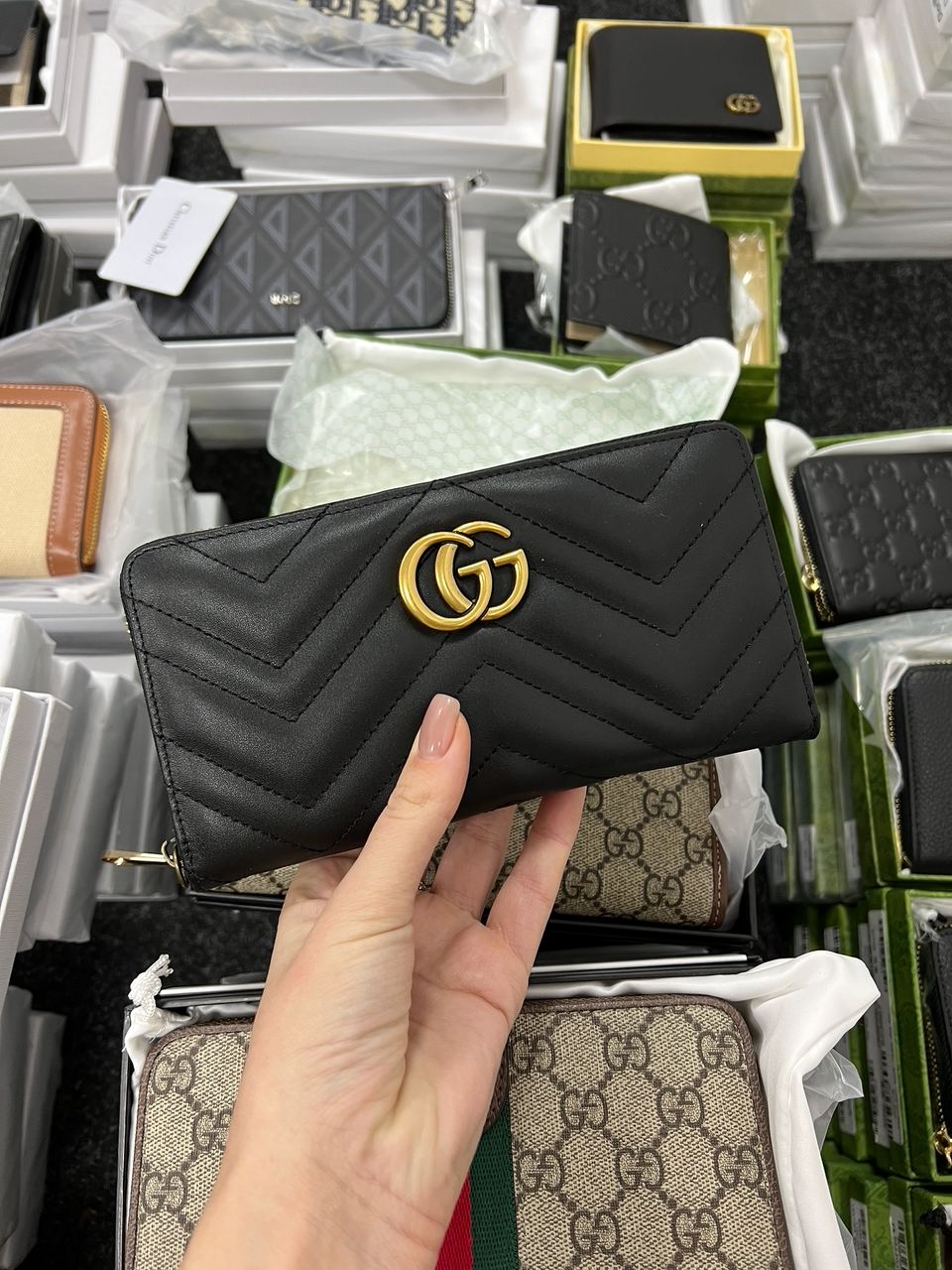 Gucci GG Marmont Zip-Around Long Wallet Black Matelasse - 4
