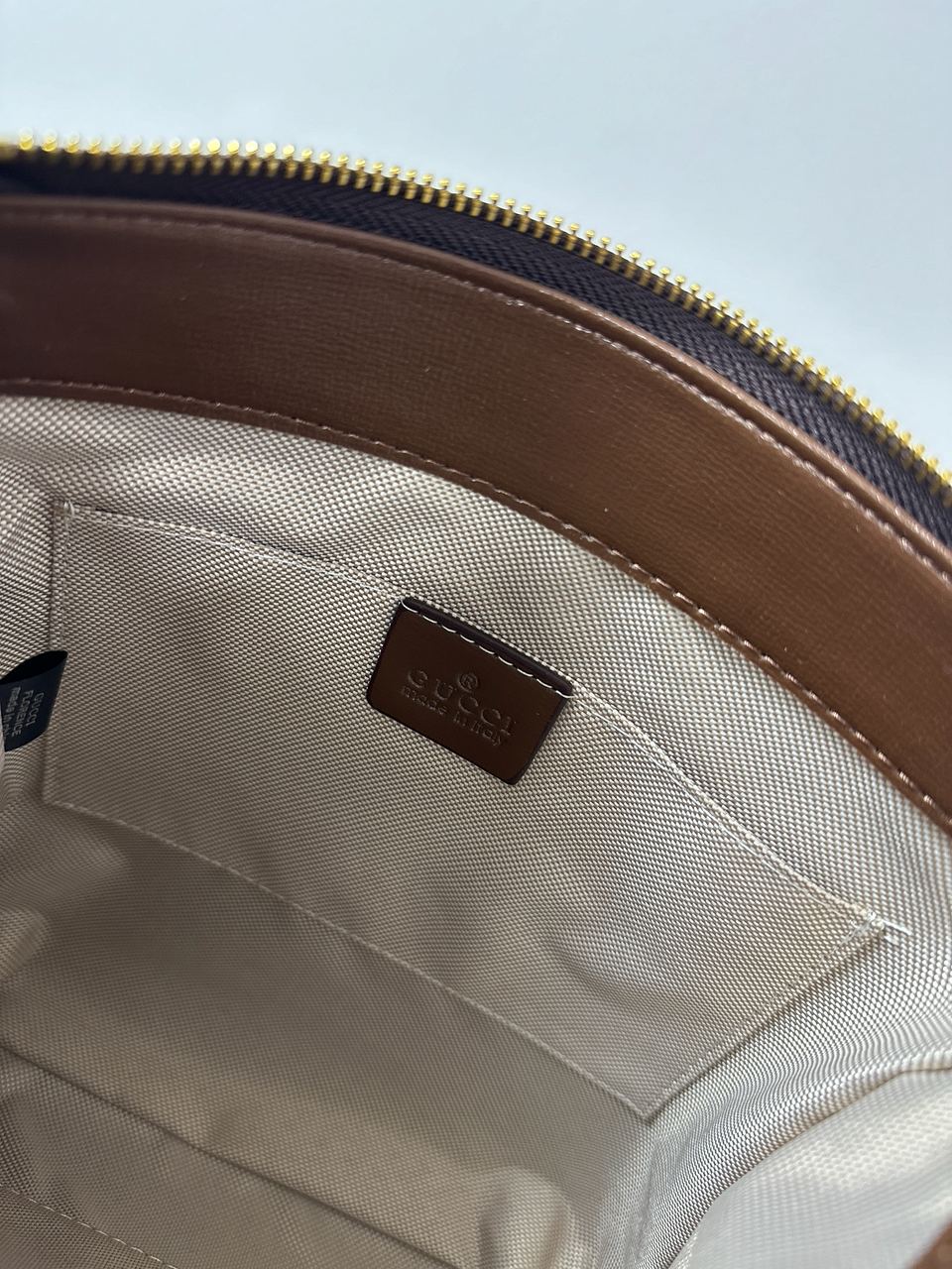 Gucci GG Supreme Shoulder Bag Brown - 11