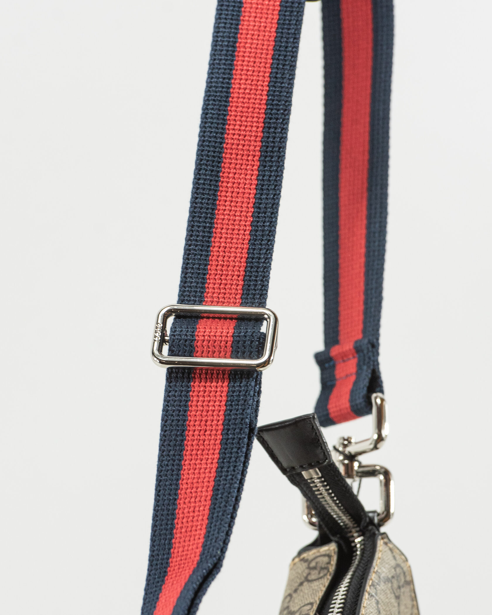 Gucci GG Supreme Shoulder Bag - 11