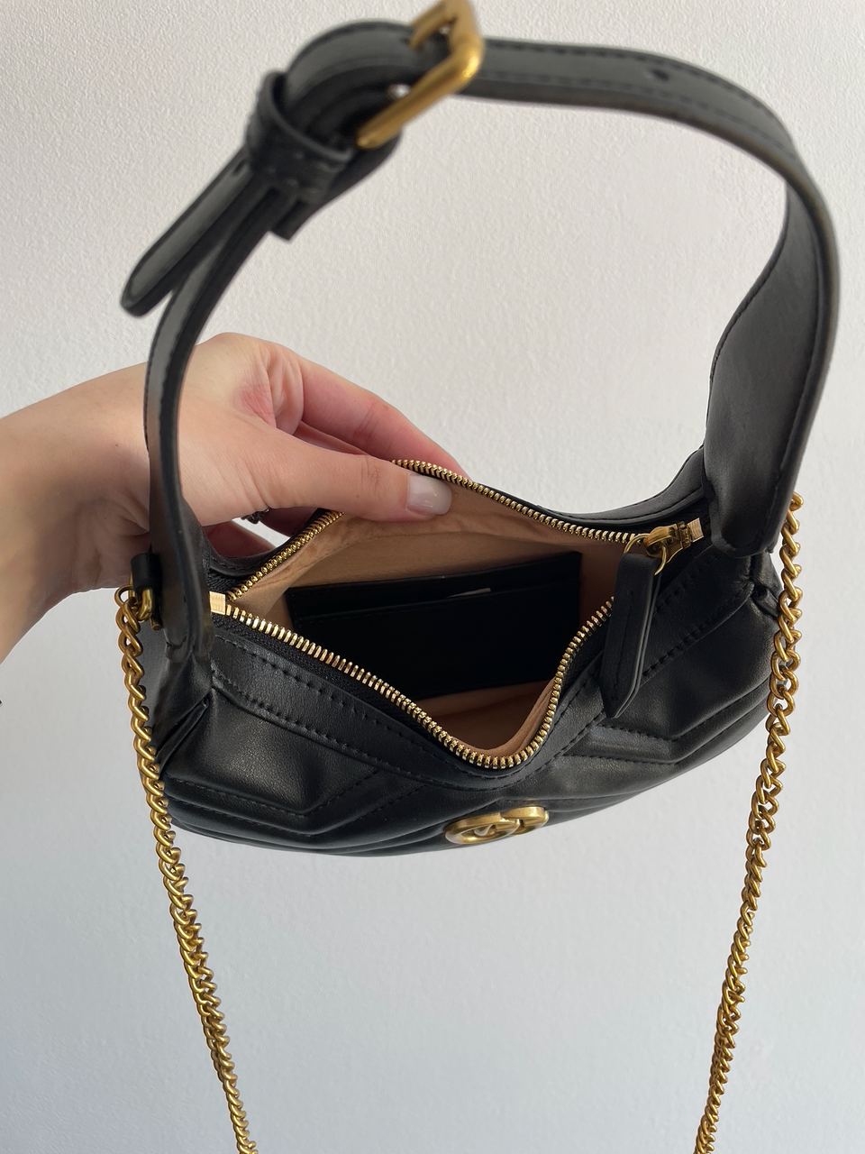 Gucci Half Moon Marmont Leather Shoulder Bag - 22