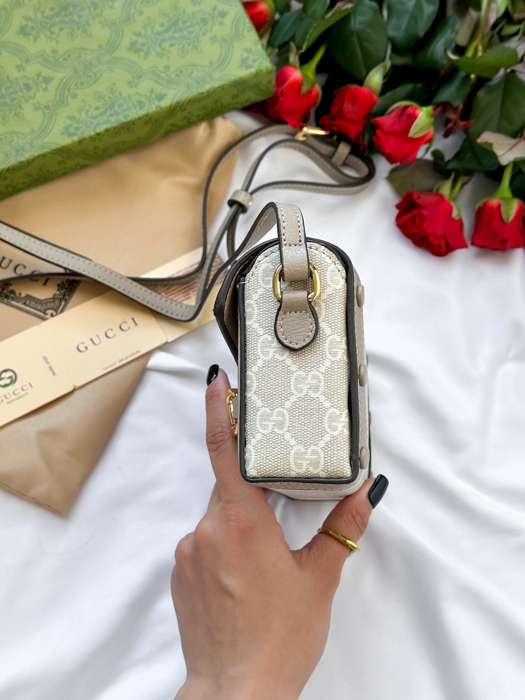 Gucci Horsebit 1955 mini bag Beige and white GG Supreme canvas - 4