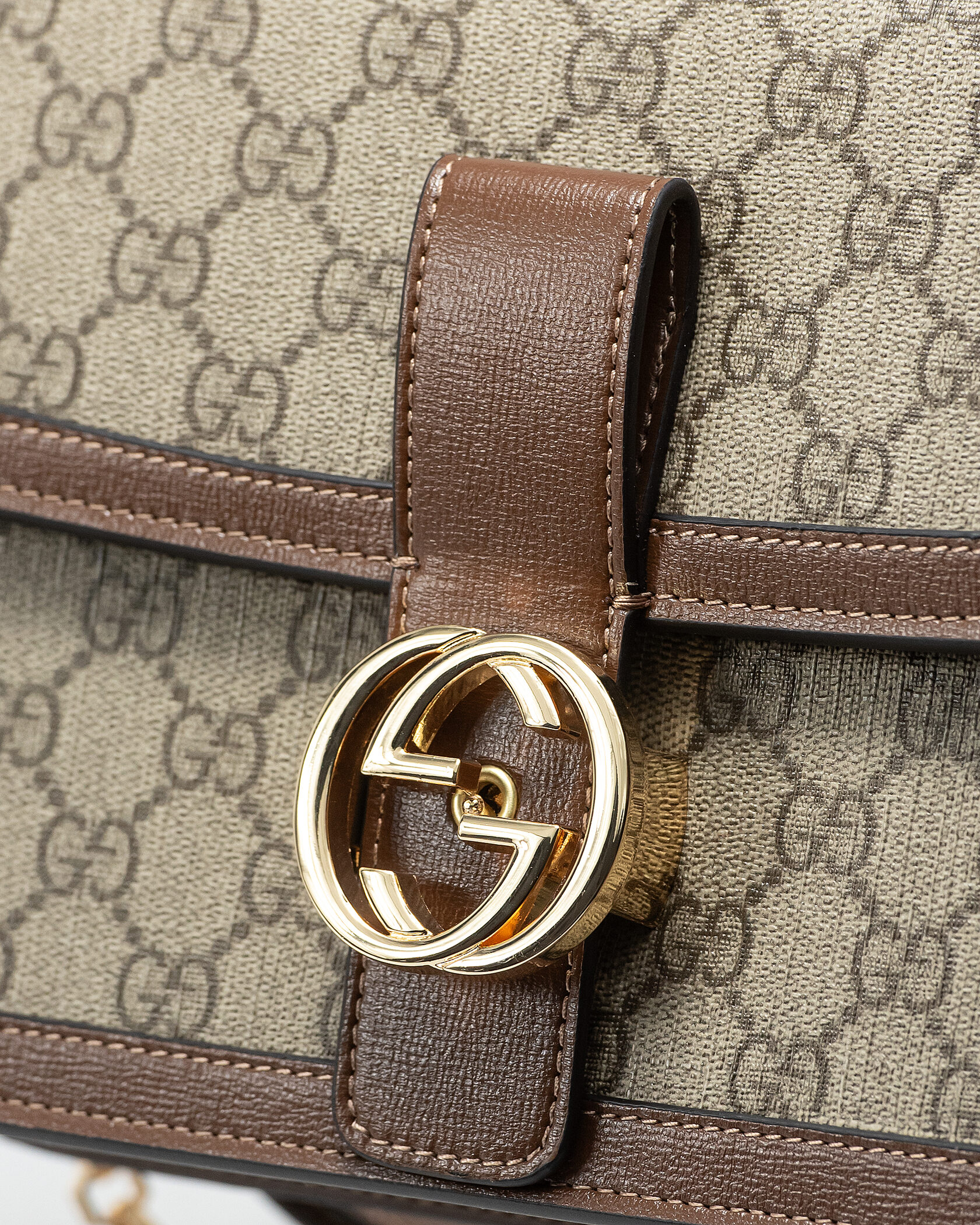 Gucci Interlocking GG Small Shoulder Bag in GG Supreme Canvas Beige/Brown - 8