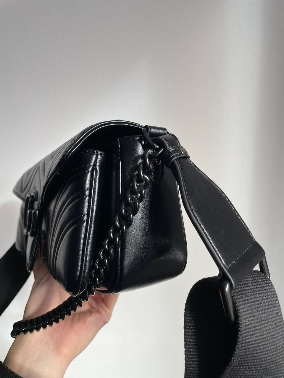 Gucci Marmont Medium Shoulder Bag Total Black - 20