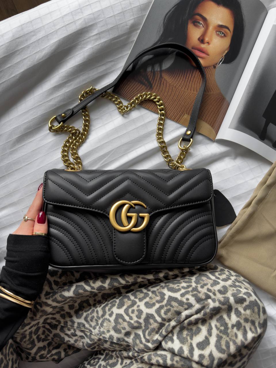 Gucci Marmont Mini Shoulder Bag Hardware Black/Gold - 3