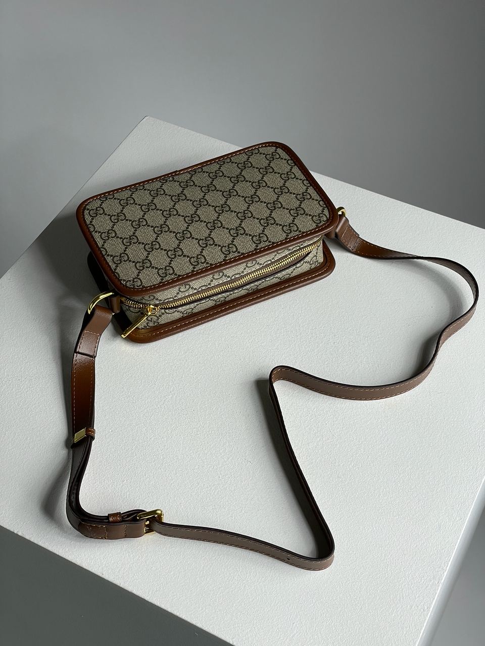 Gucci Mini Bag With Interlocking G - 15