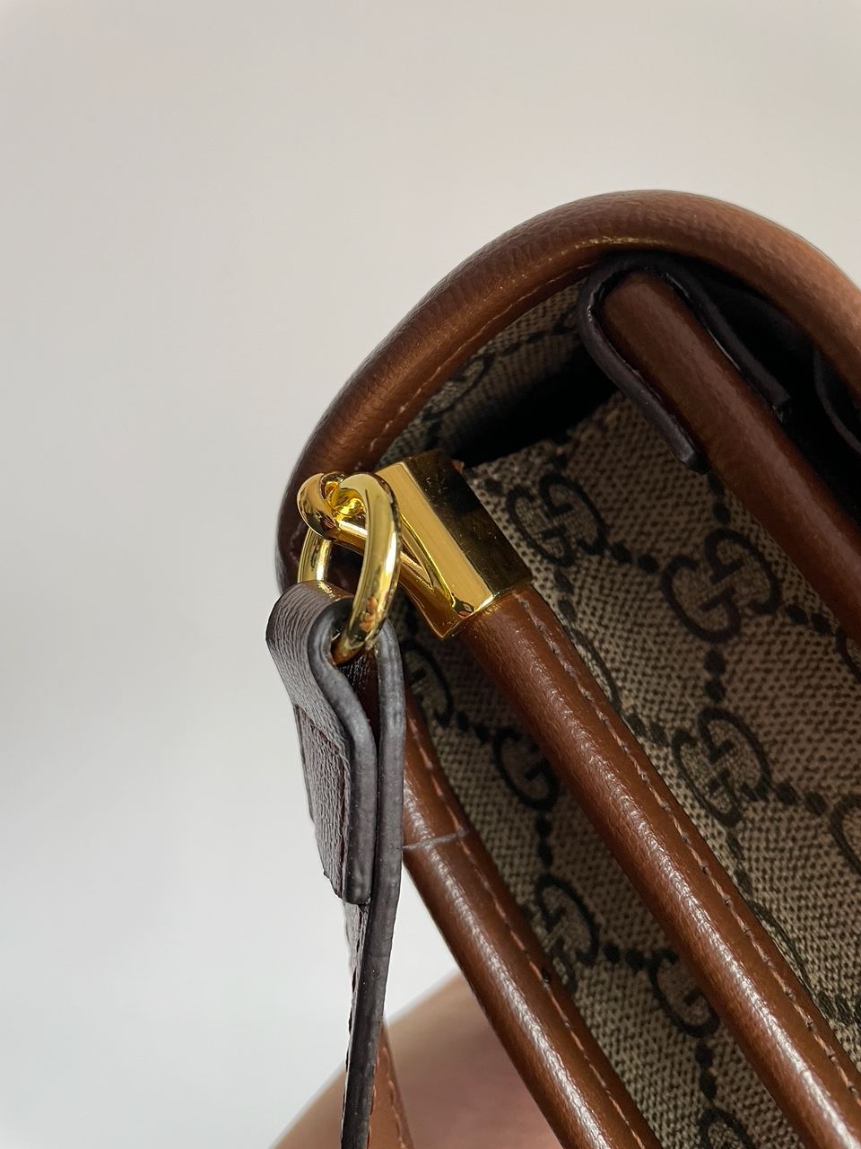 Gucci Mini Shoulder Bag With Interlocking G - 19