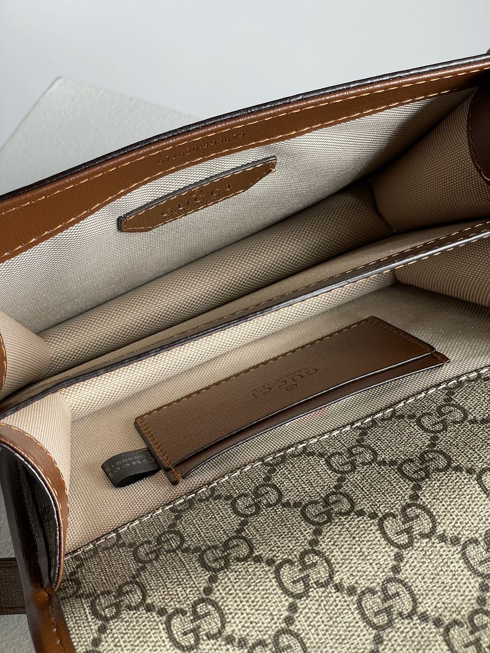 Gucci Mini Shoulder Bag With Interlocking G - 30