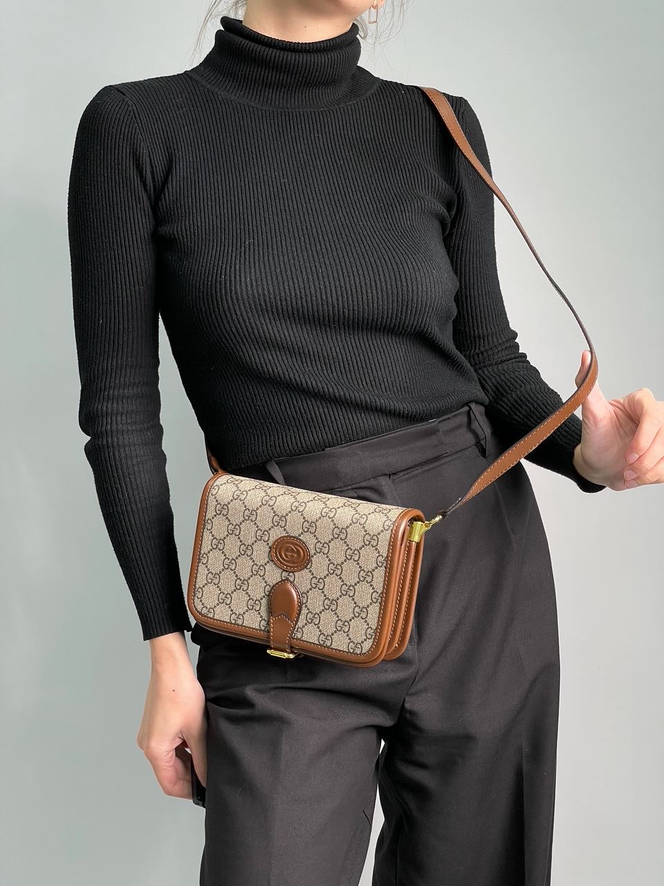 Gucci Mini Shoulder Bag With Interlocking G - 8