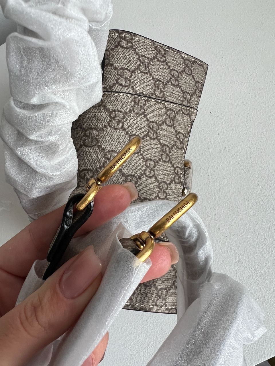 Gucci X Balenciaga Hourglass Hacker Aria Supreme - 18