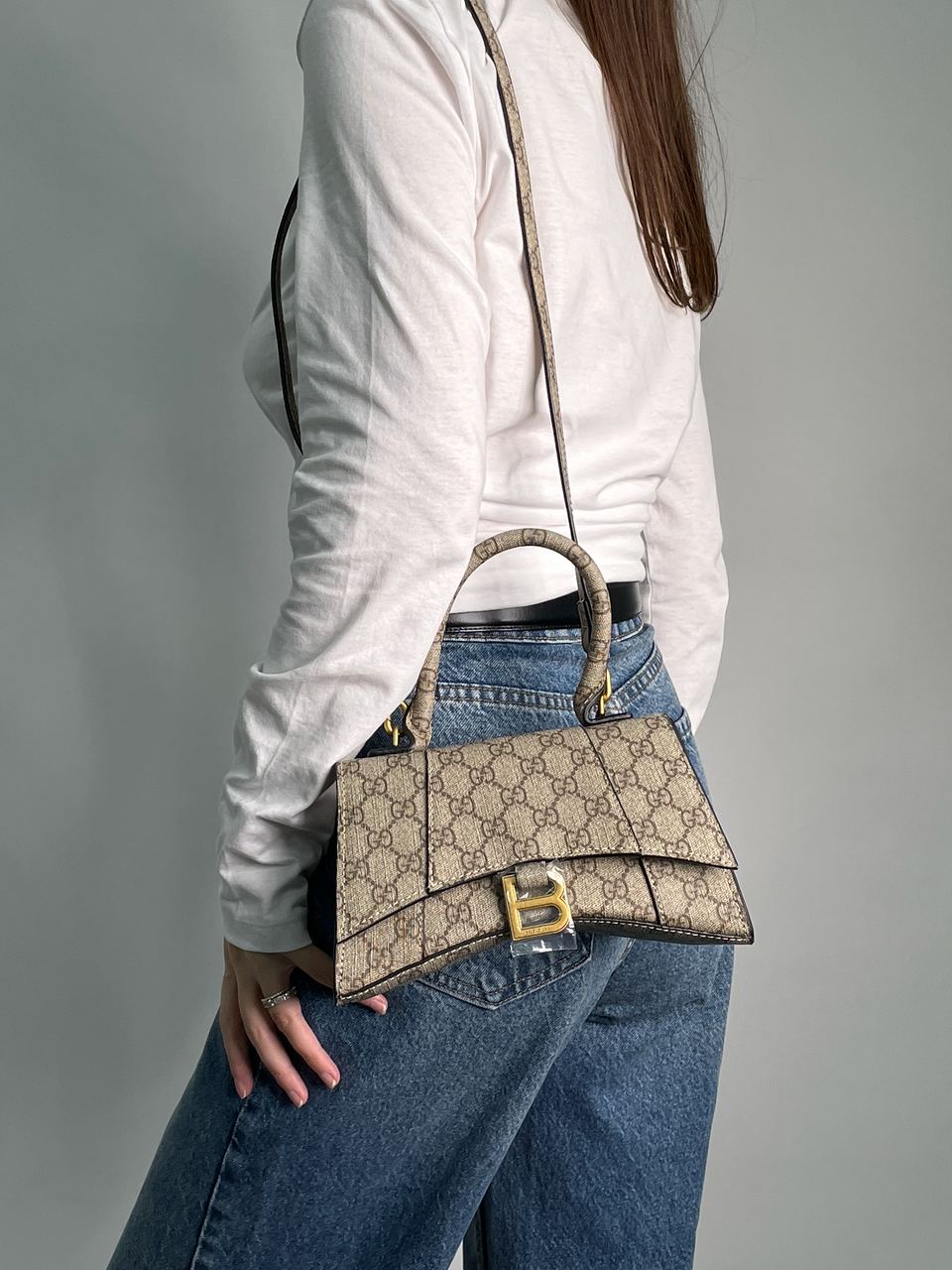 Gucci X Balenciaga Hourglass Hacker Aria Supreme - 5