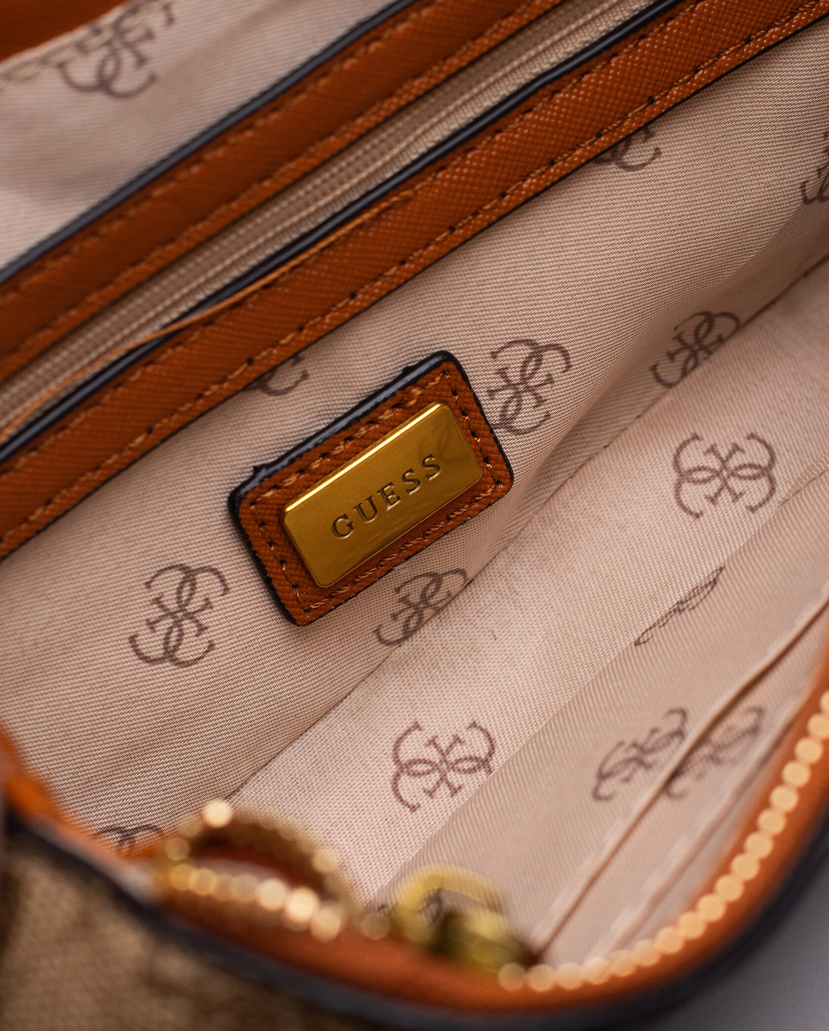 Guess Cordelia Shoulder Bag Gold Canvas Gold - 14