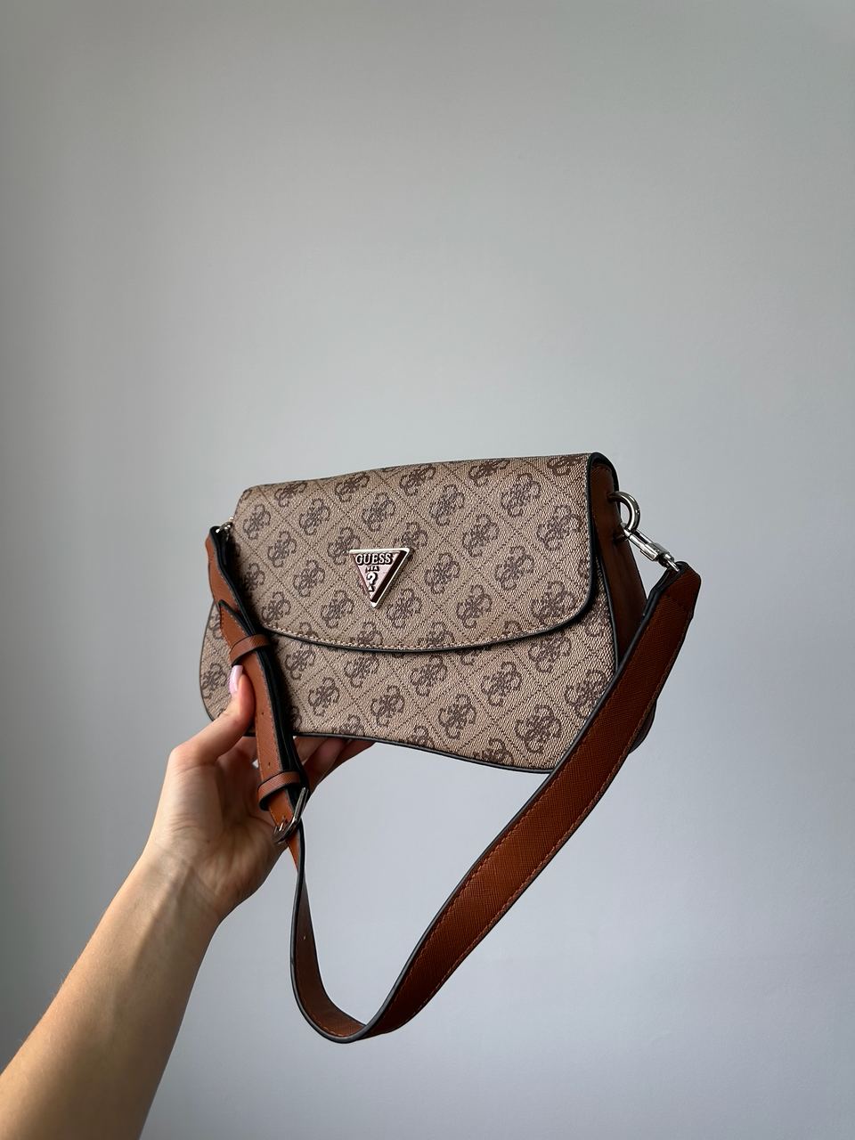 Guess Cordelia Shoulder Bag Gold Canvas - 5