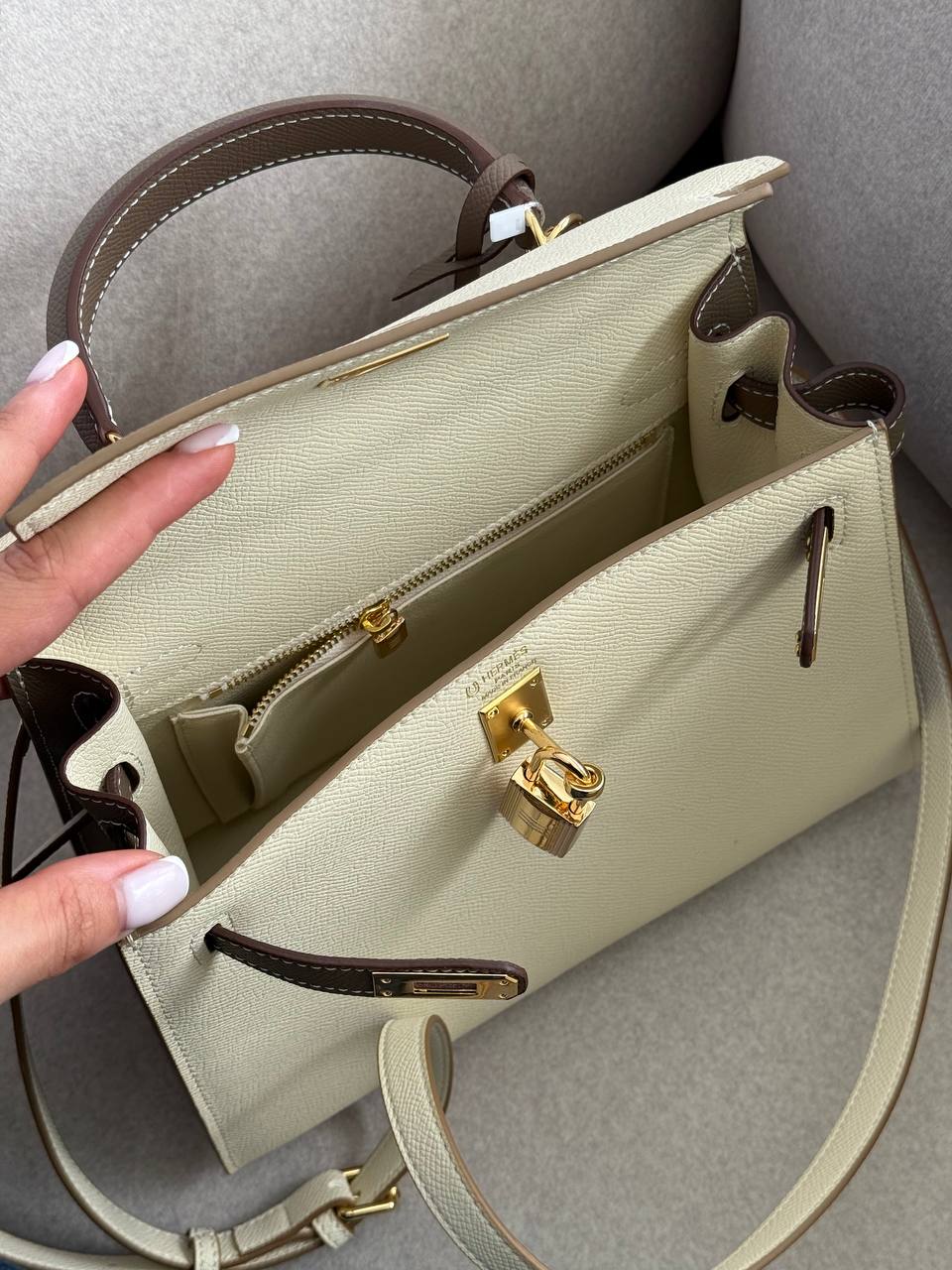 Hermès Kelly Milk/Brown - 18