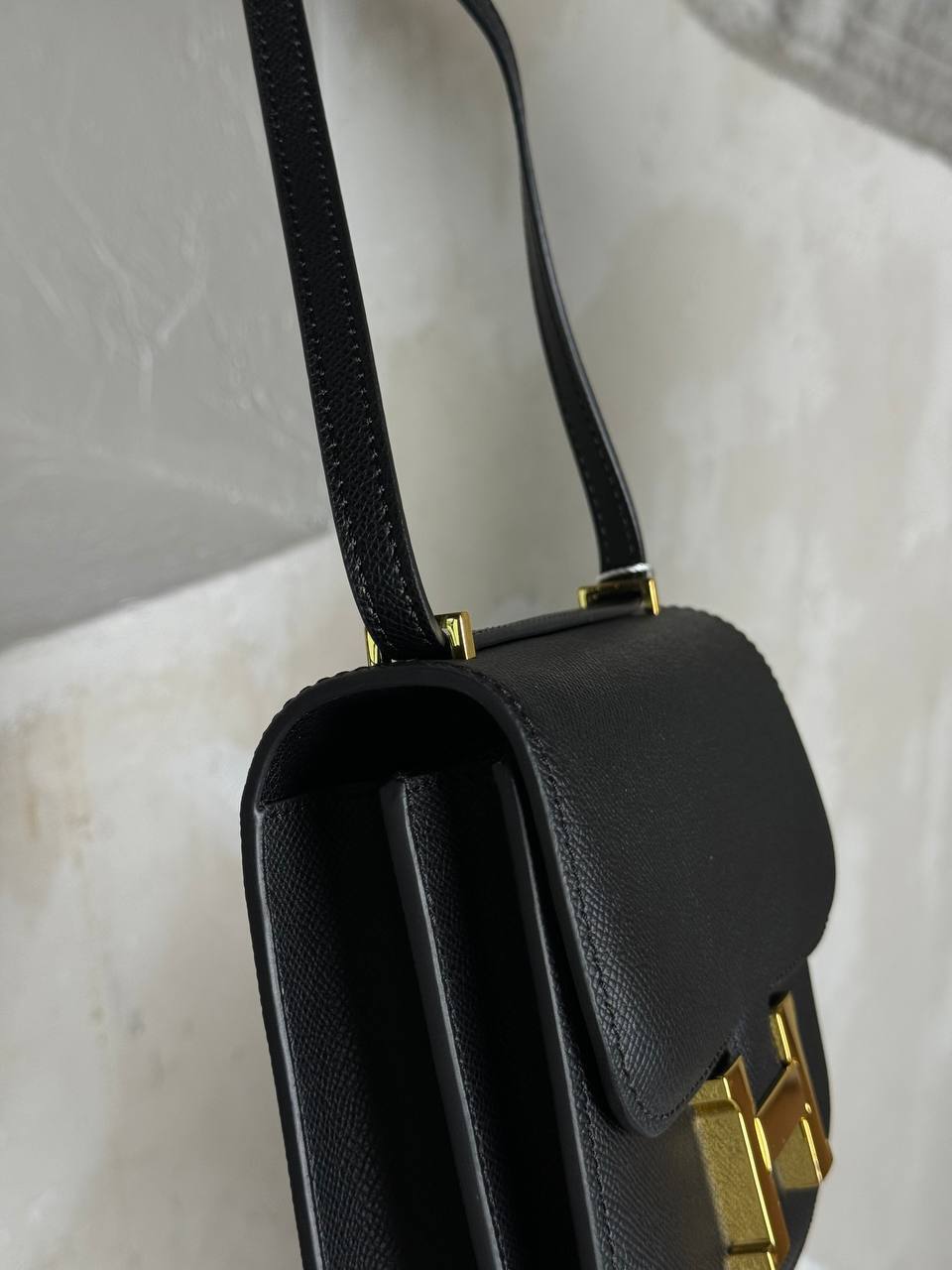 Hermes Constance 23 Epsom Calf Black/Gold - 5