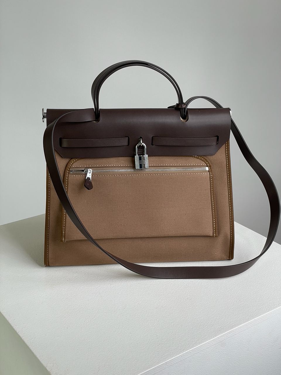 Hermes Herbag Zip 31 Bag Chocolate - 11