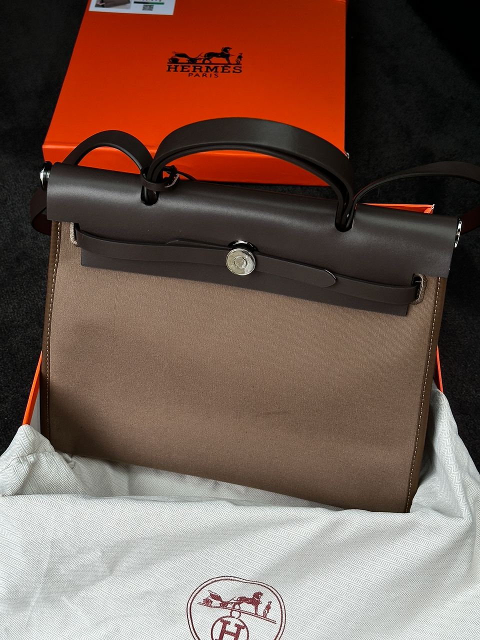 Hermes Herbag Zip 31 Bag Chocolate - 2