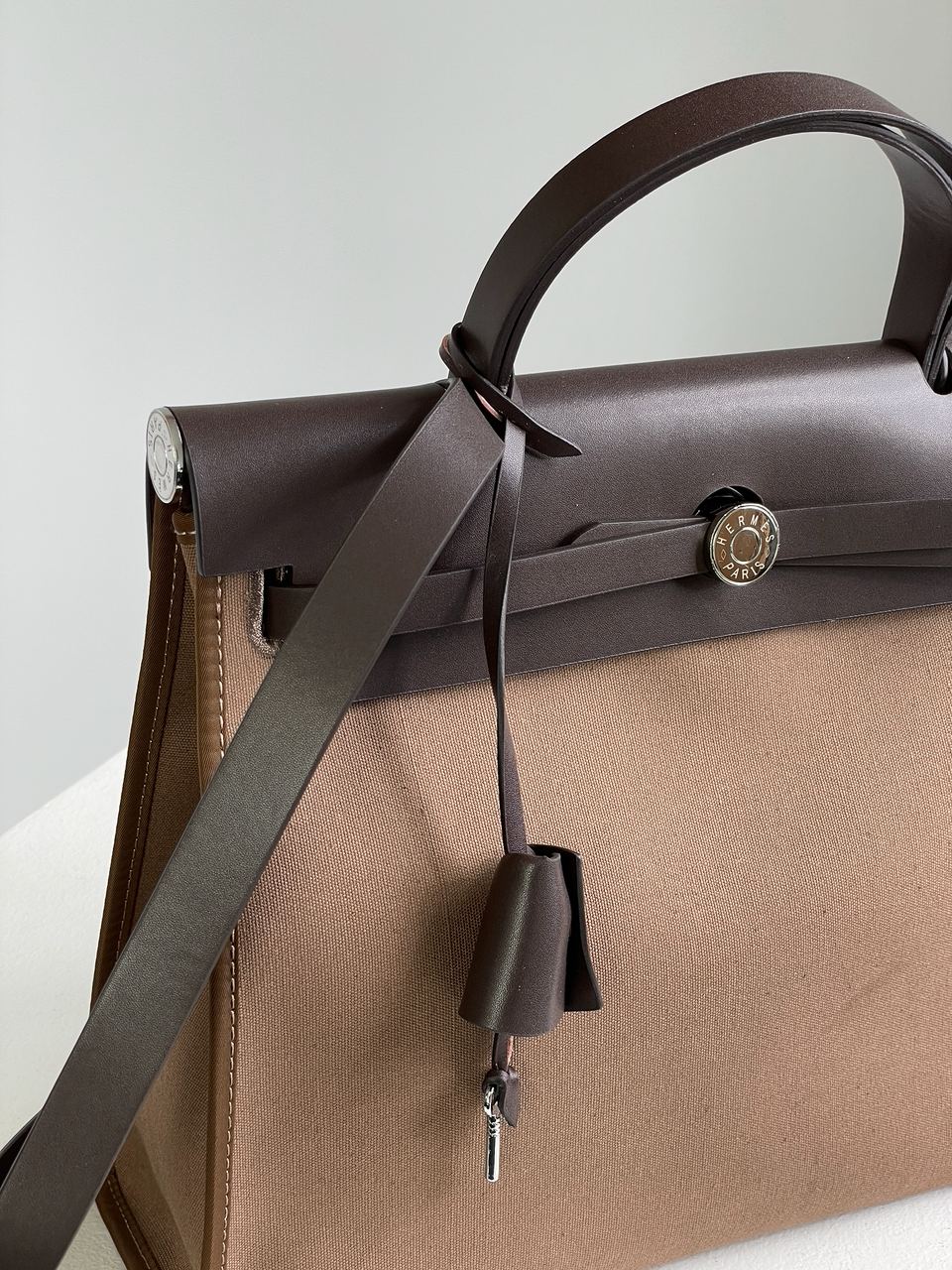 Hermes Herbag Zip 31 Bag Chocolate - 9