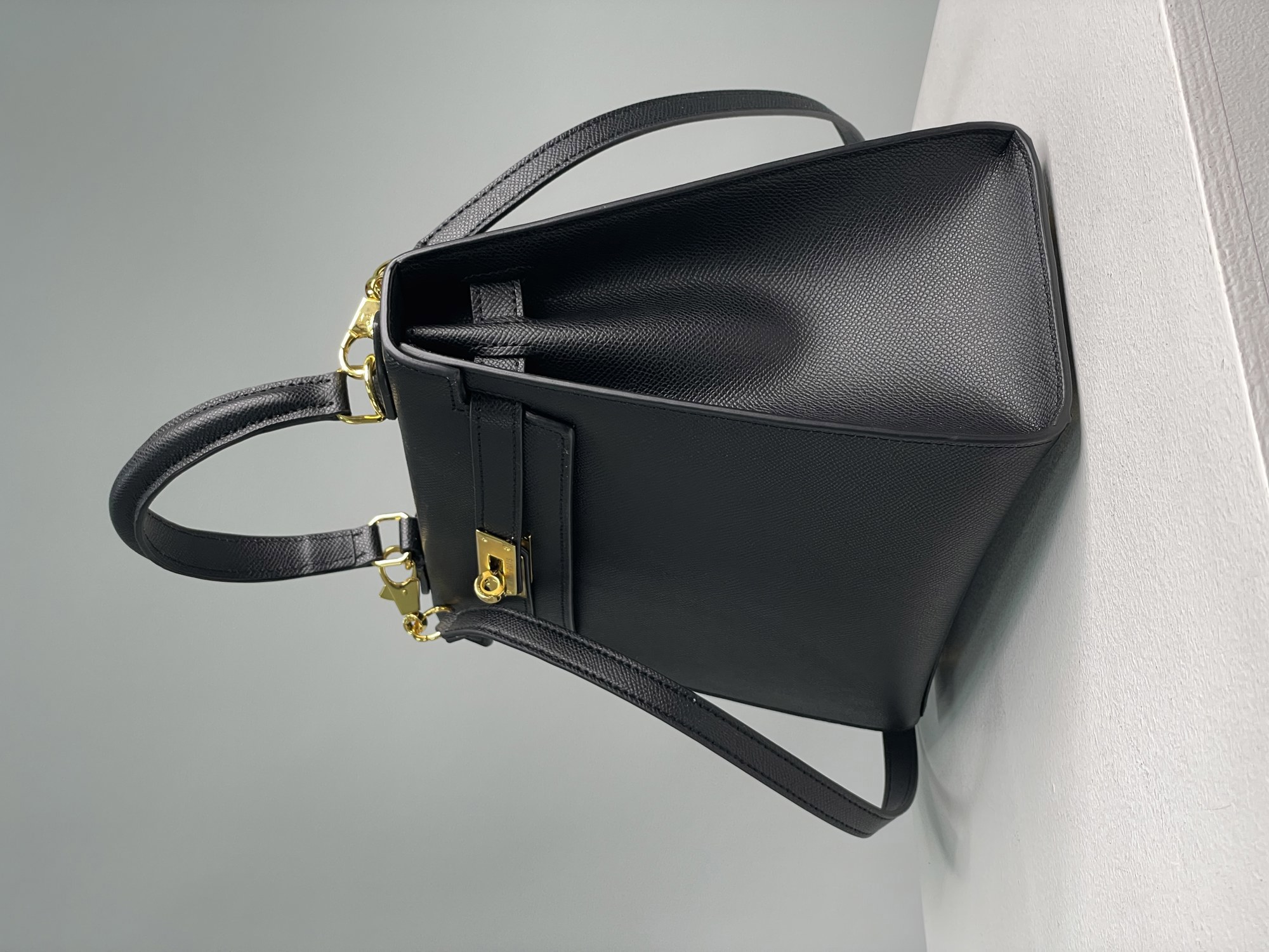 Hermes Kelly 25 Black/Gold - 11