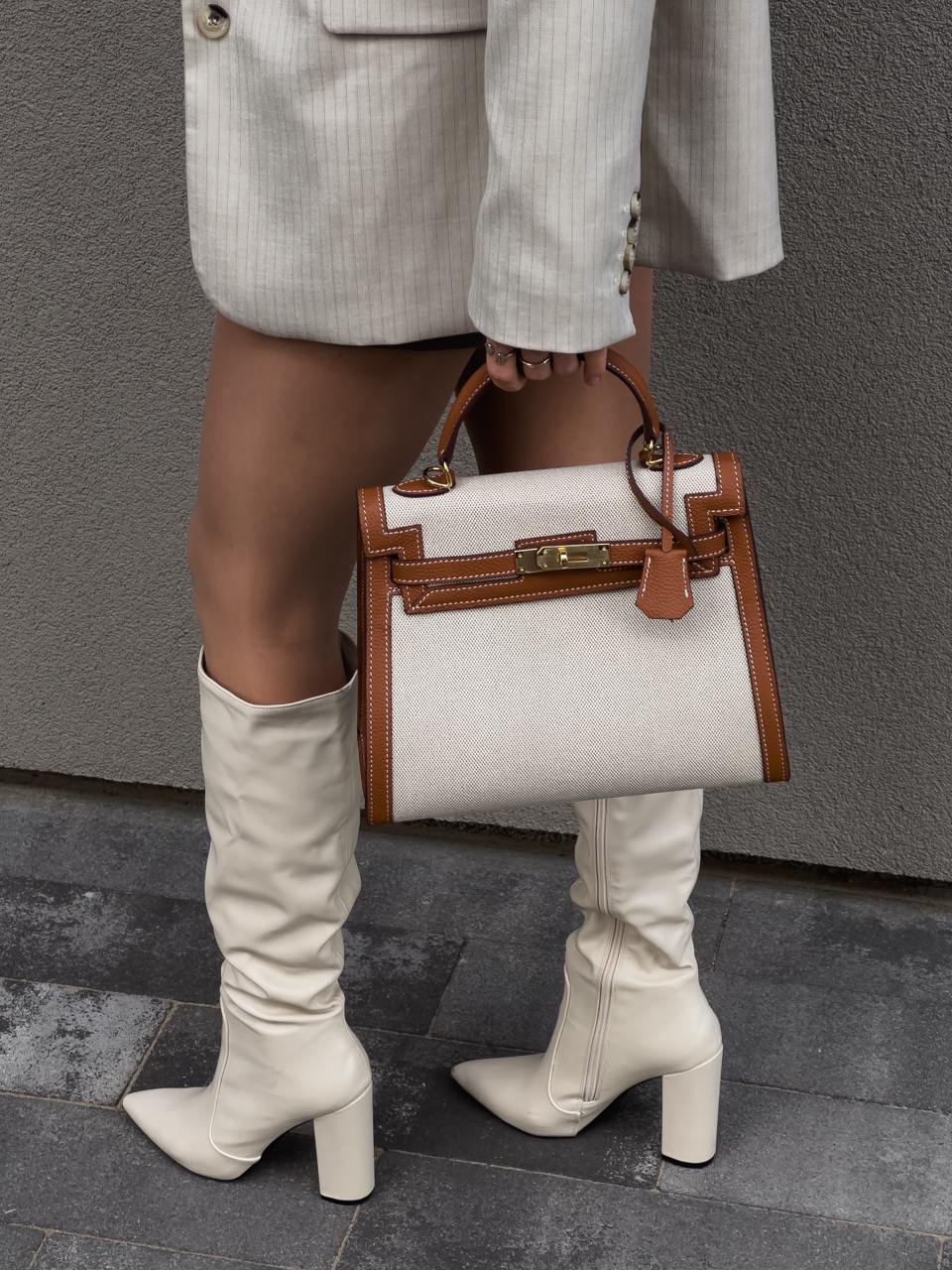 Hermes Kelly Handbag Ecru Toile and Gold Courchevel with Gold Hardware - 14