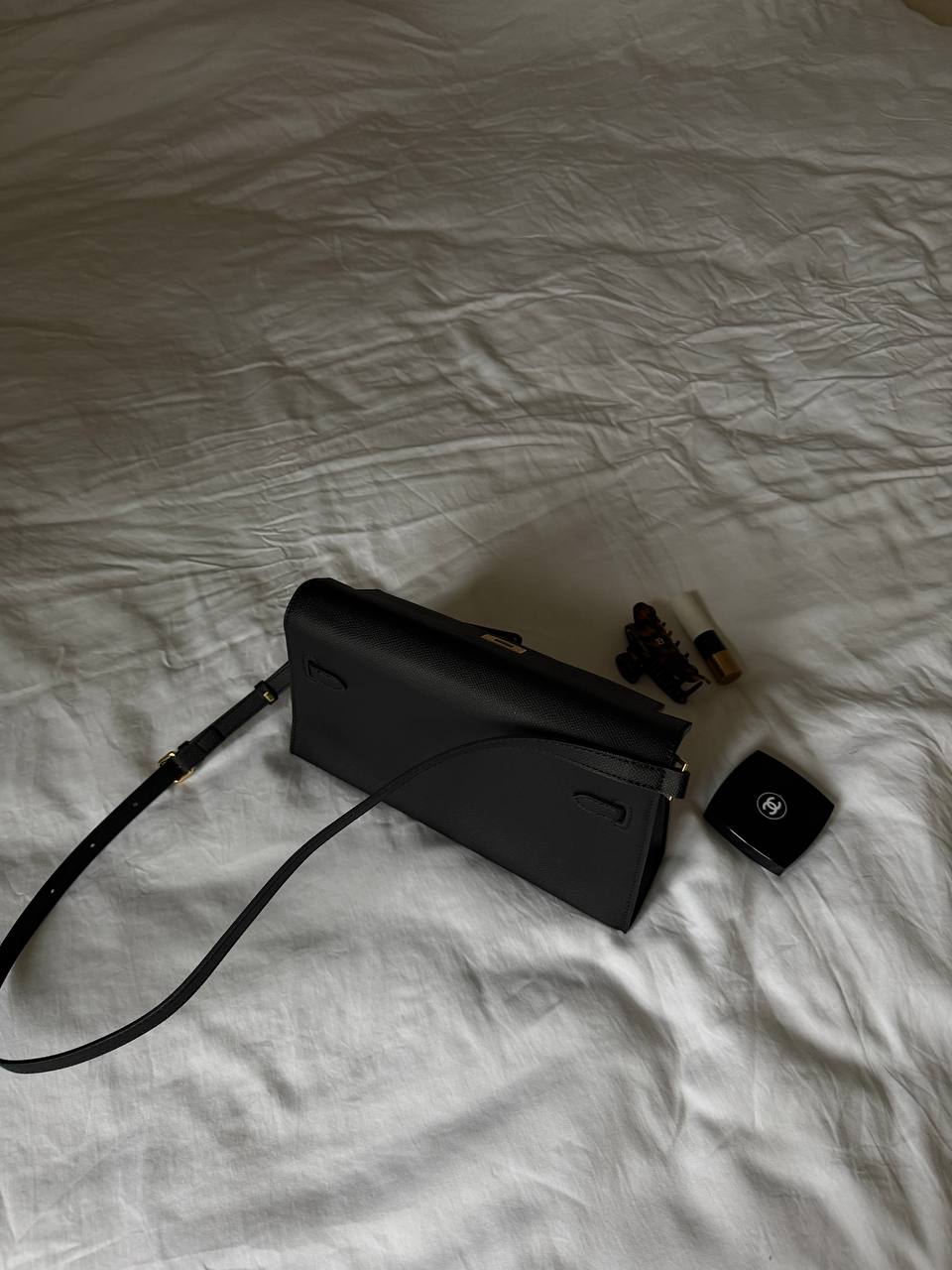 Hermes Kelly Pochette Black/Gold - 14