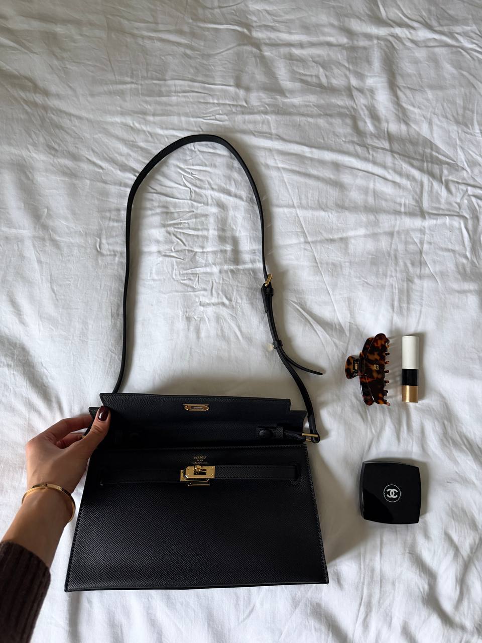 Hermes Kelly Pochette Black/Gold - 4