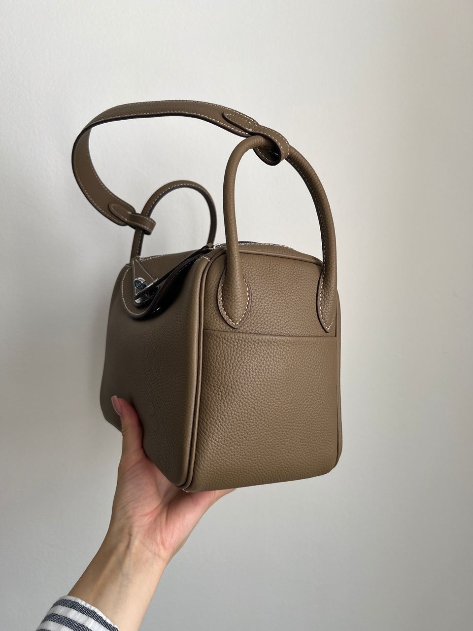 Hermes Lindy 26 Bag - 5