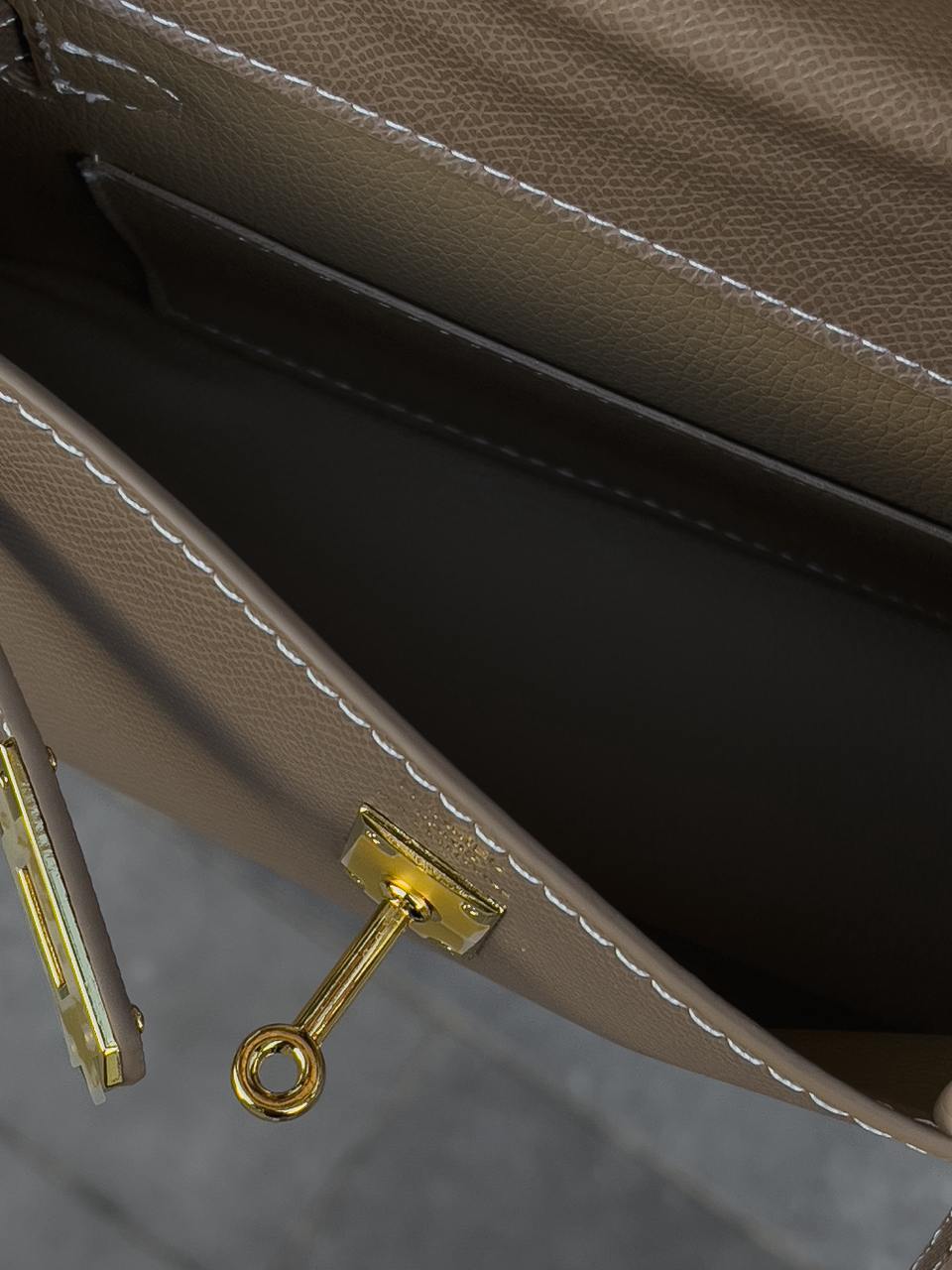 Hermes Mini Kelly 20 Epsom Bag Etoupe - 24