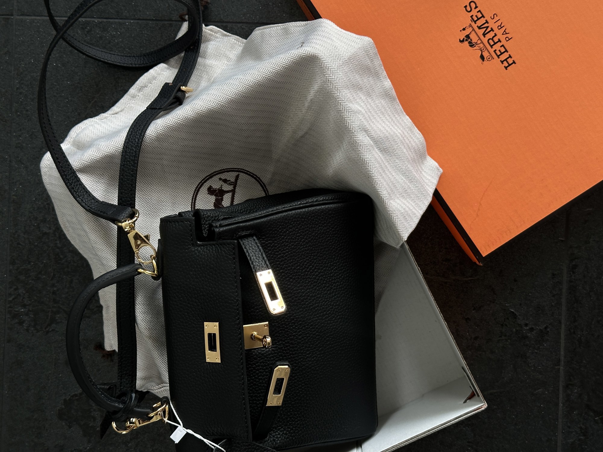 Hermès Kelly 20 Black - 4