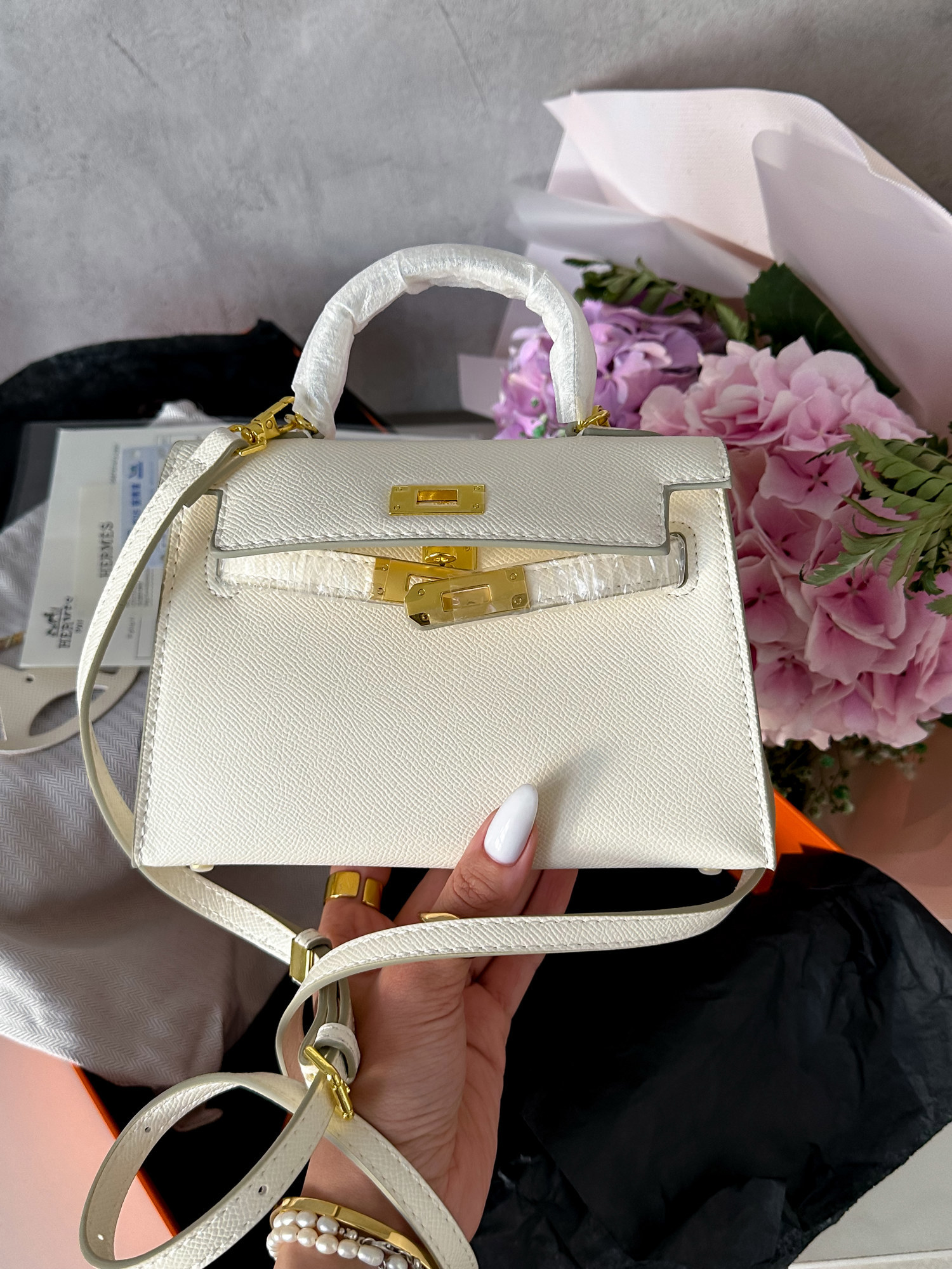 Hermès Kelly 20 Milk/Gold - 5