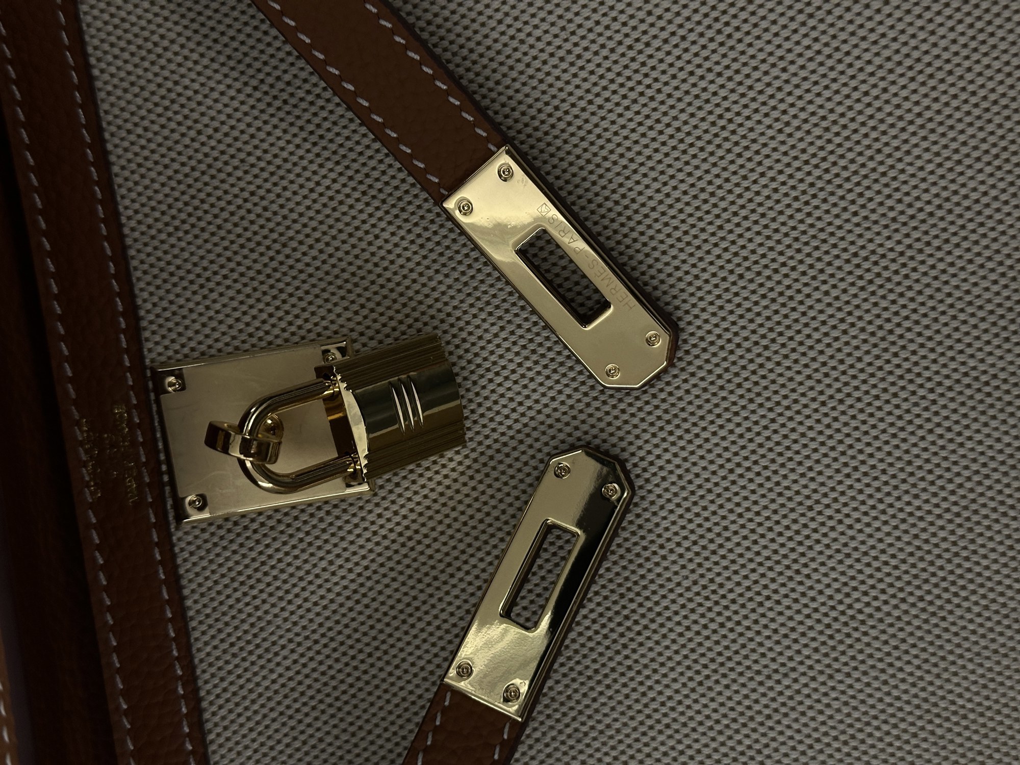 Hermès Kelly 30 Brown/Canvas - 13