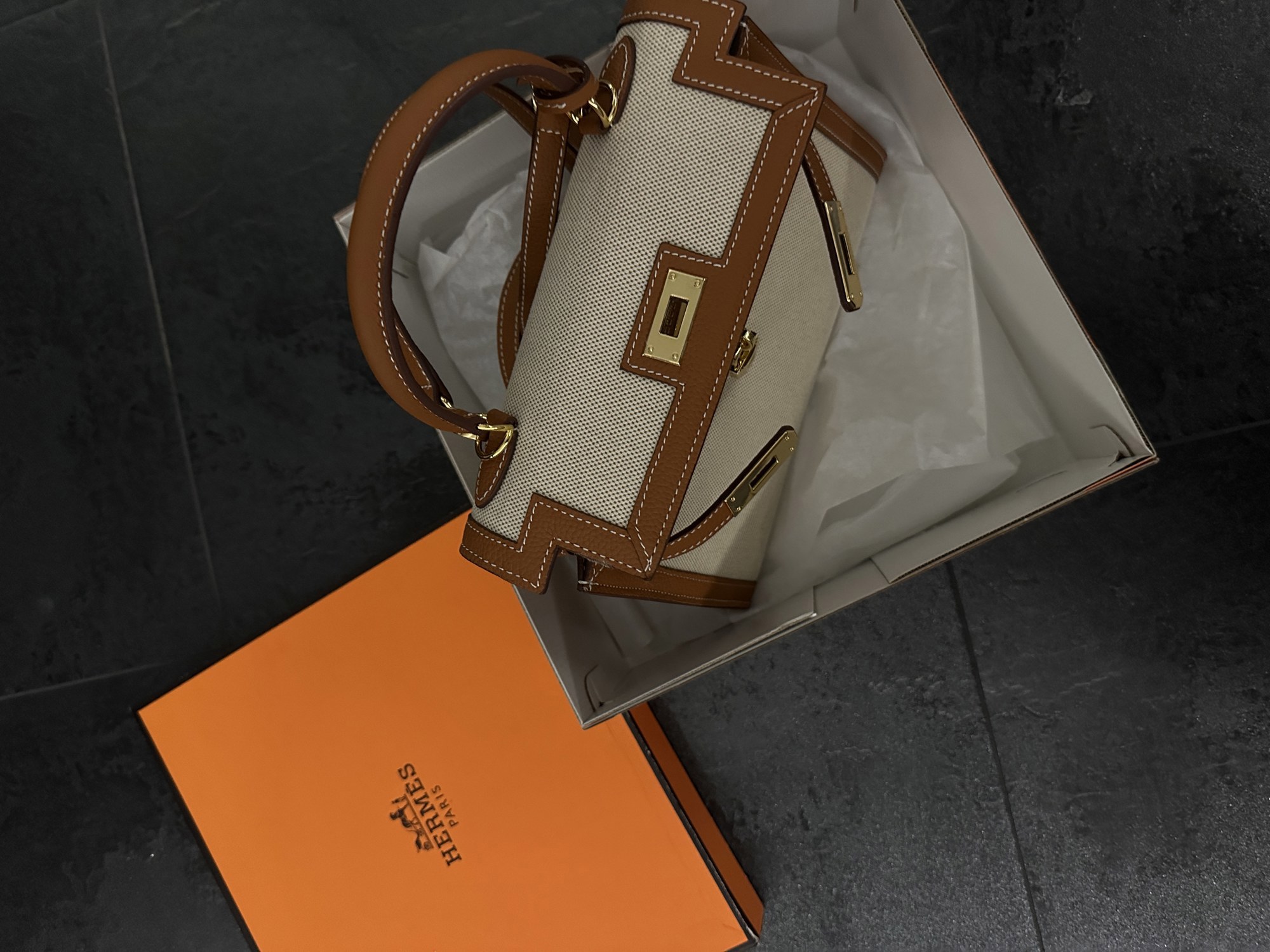 Hermès Kelly 30 Brown/Canvas - 4