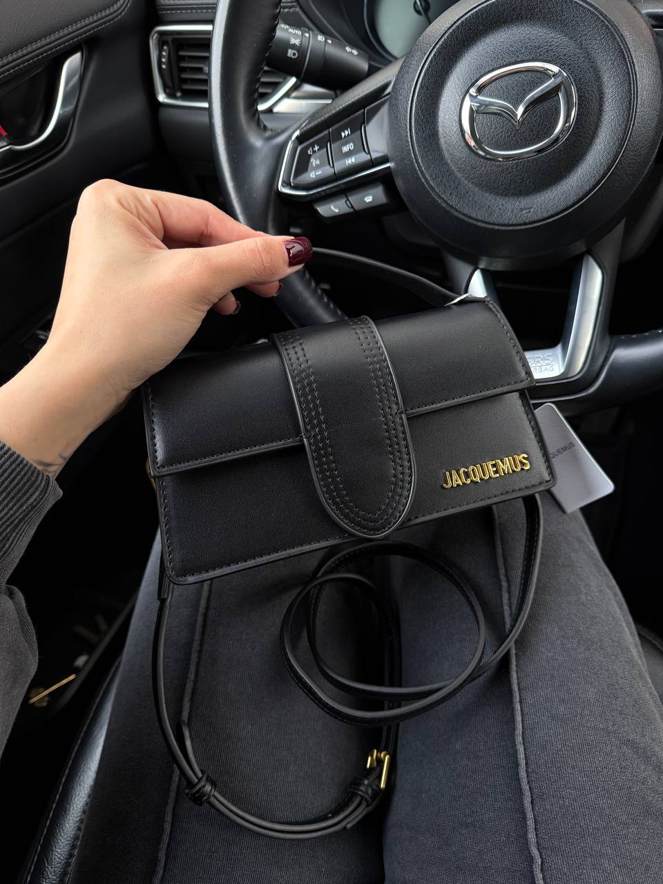 Jacquemus Le Bambino Small Handbag With Adjustable Crossbody Black - 3