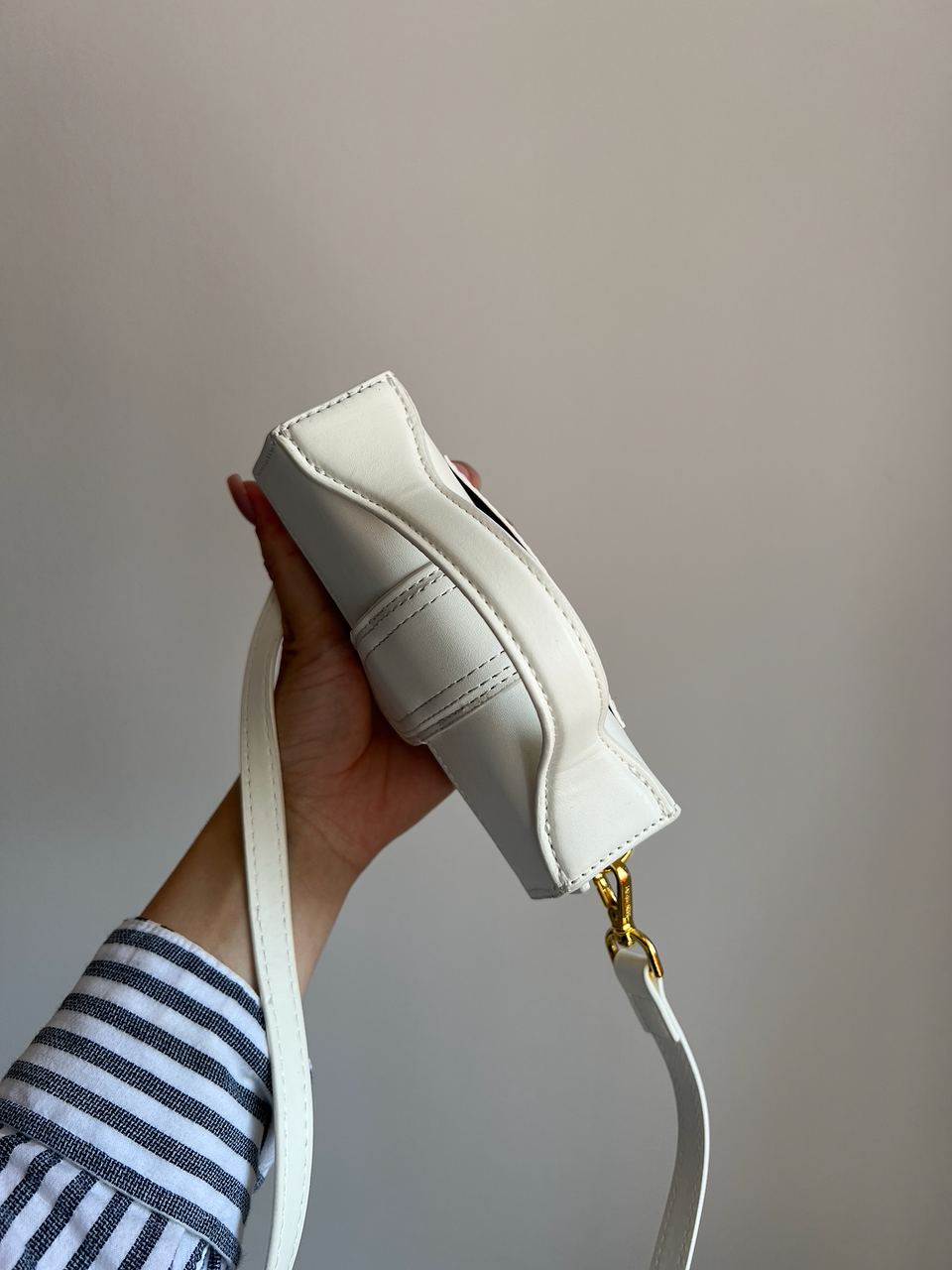 Jacquemus Le Bambino Small Handbag With Adjustable Crossbody White - 6