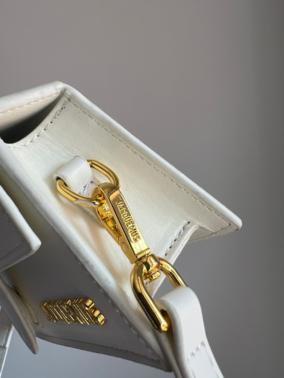 Jacquemus Le Bambino Small Handbag With Adjustable Crossbody White - 7