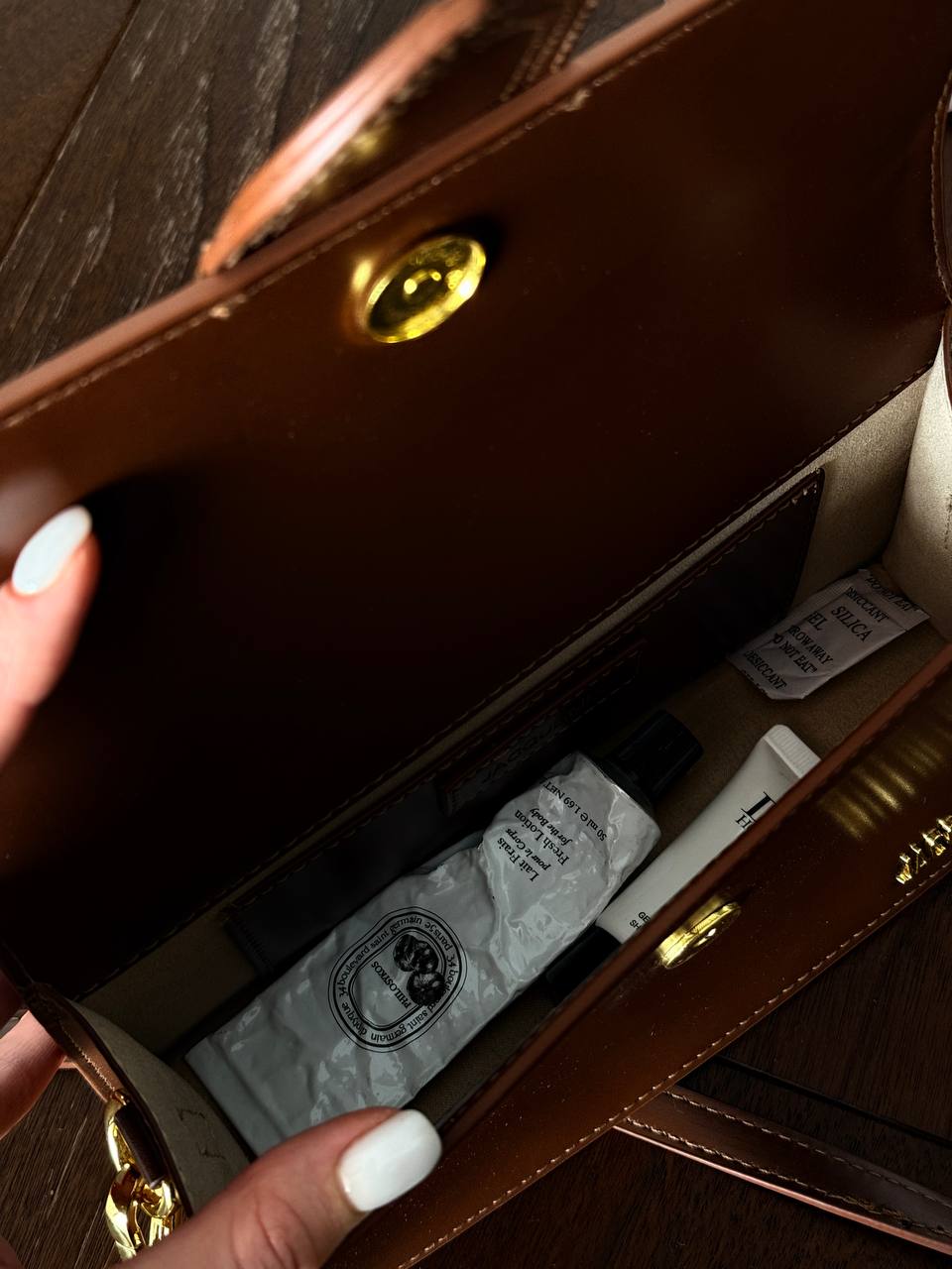 Jacquemus Le Bambino Small Leather Shoulder Bag in Brown - 13