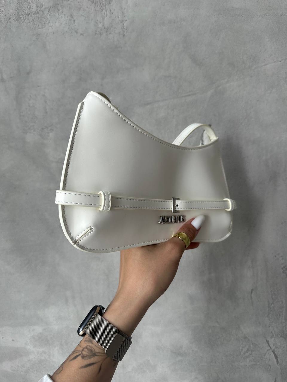 Jacquemus Le Bisou Ceinture Leather Shoulder Bag in White - 3
