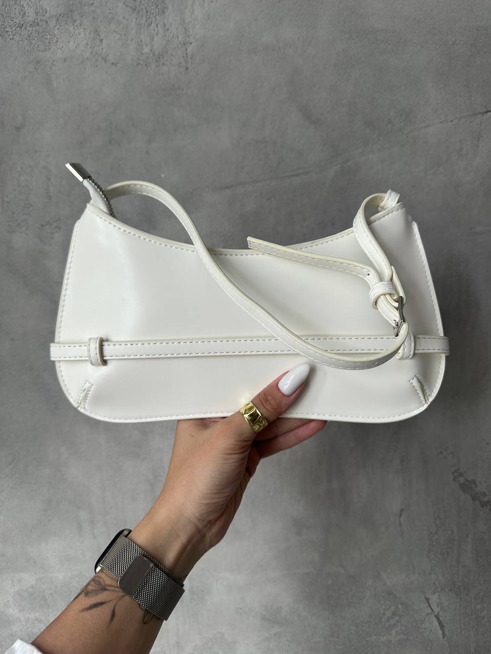 Jacquemus Le Bisou Ceinture Leather Shoulder Bag in White - 4