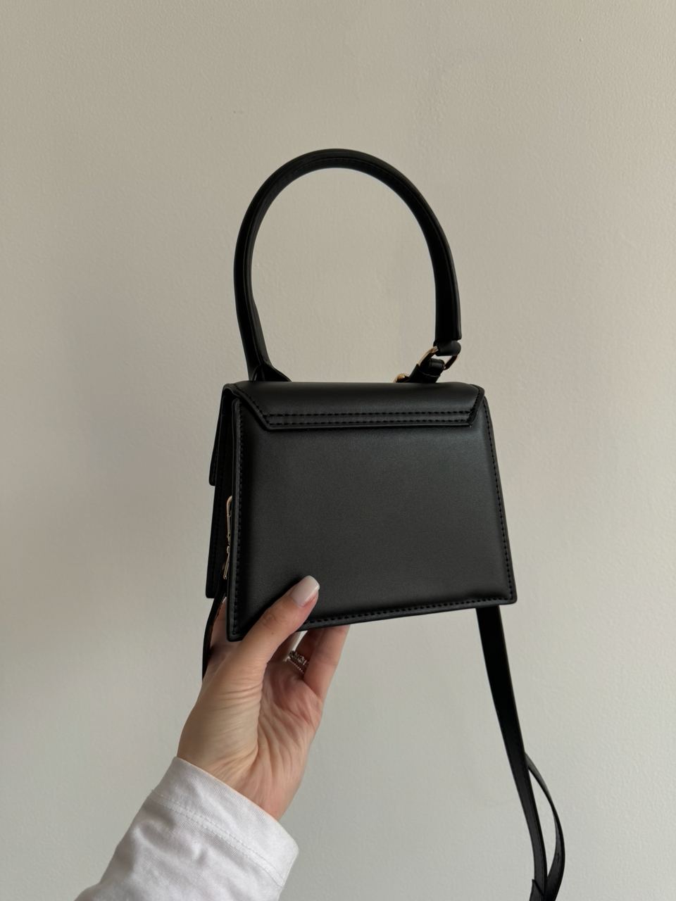 Jacquemus Le Chiquito Moyen Boucle Black - 17