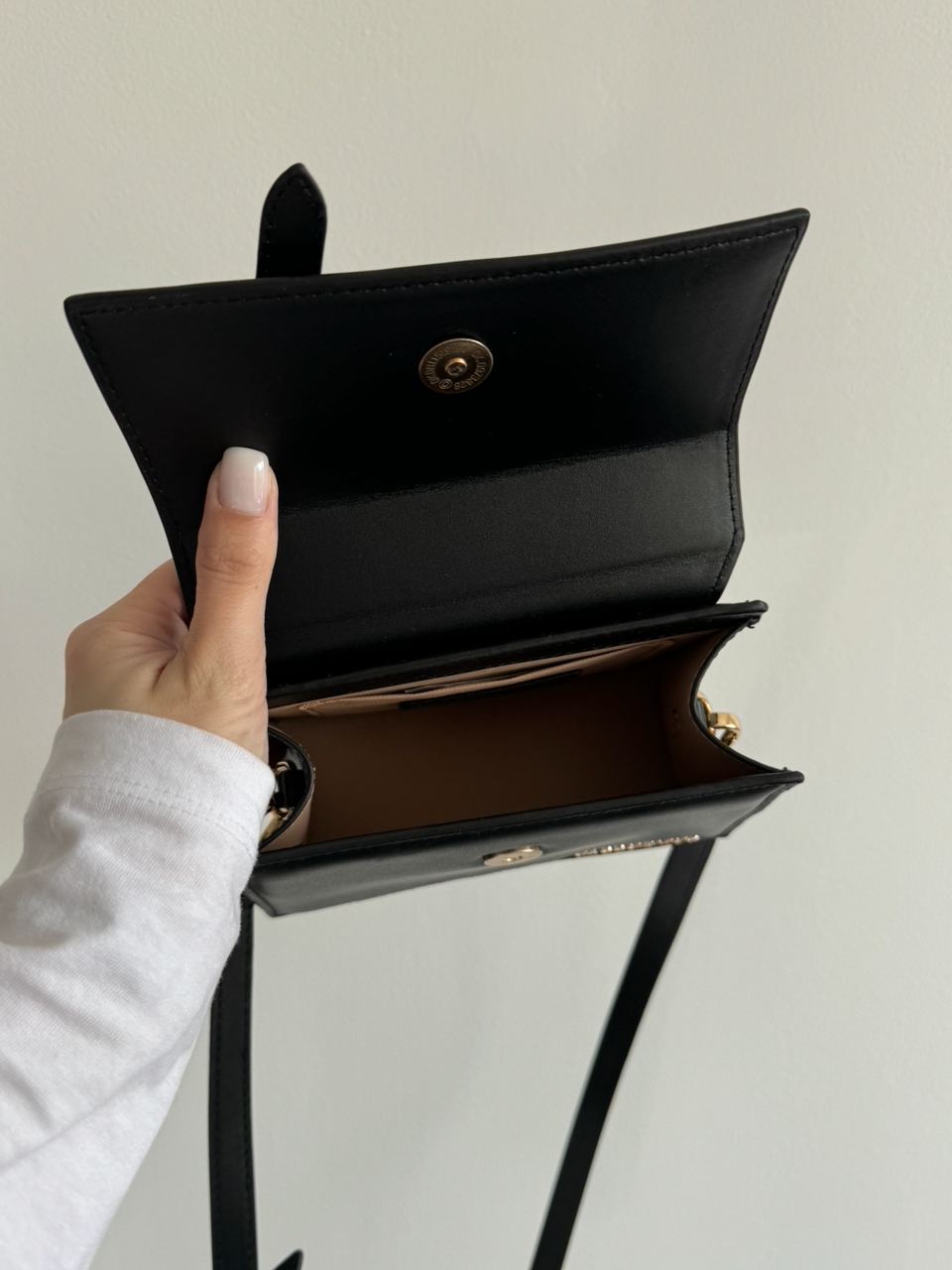 Jacquemus Le Chiquito Moyen Boucle Black - 22