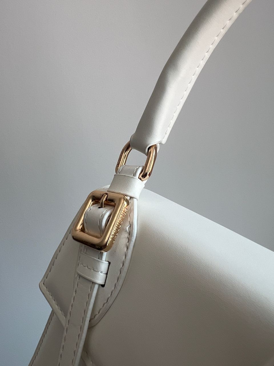 Jacquemus Le Chiquito Moyen Boucle White - 9