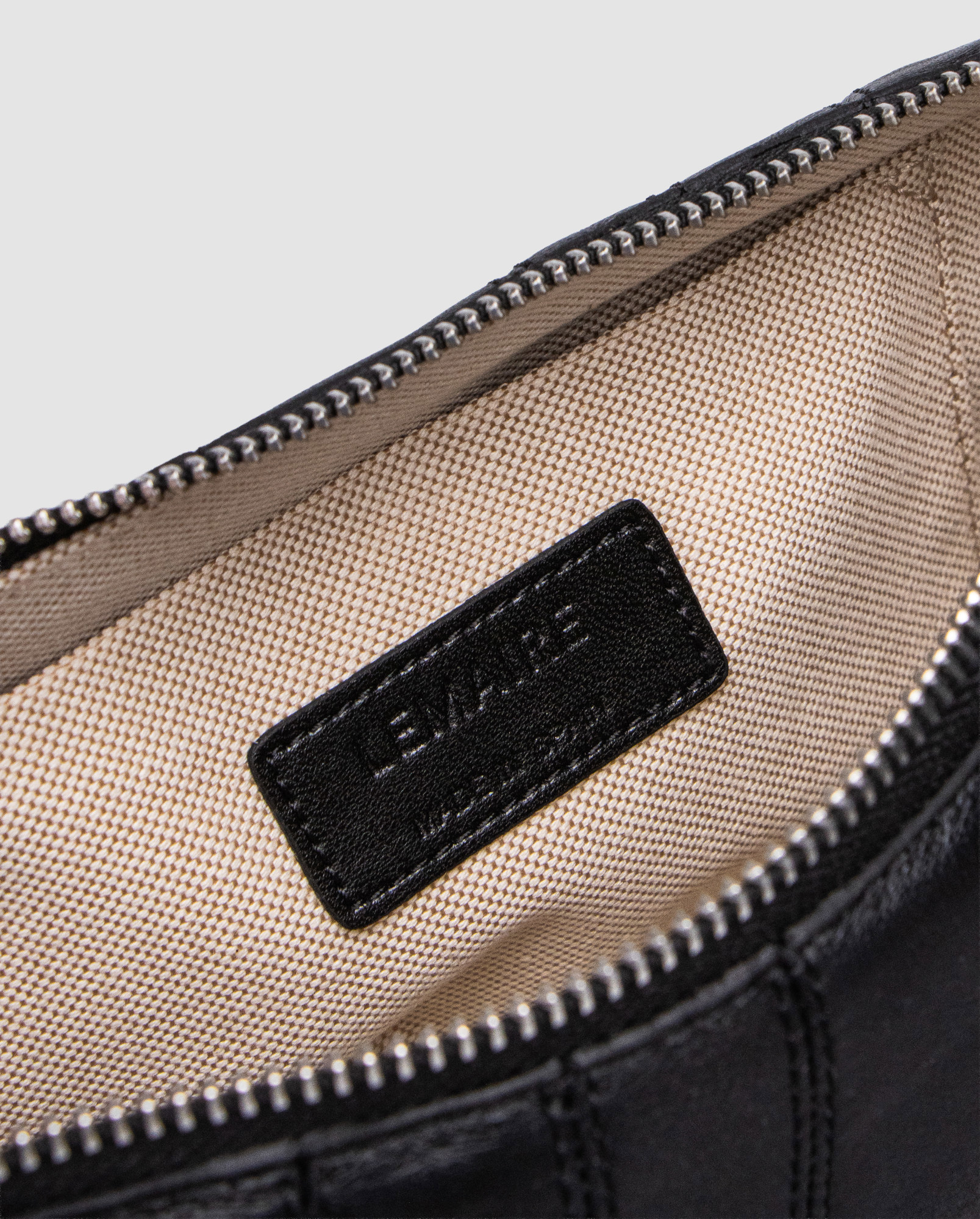 Lemaire Small Croissant Bag Black - 4