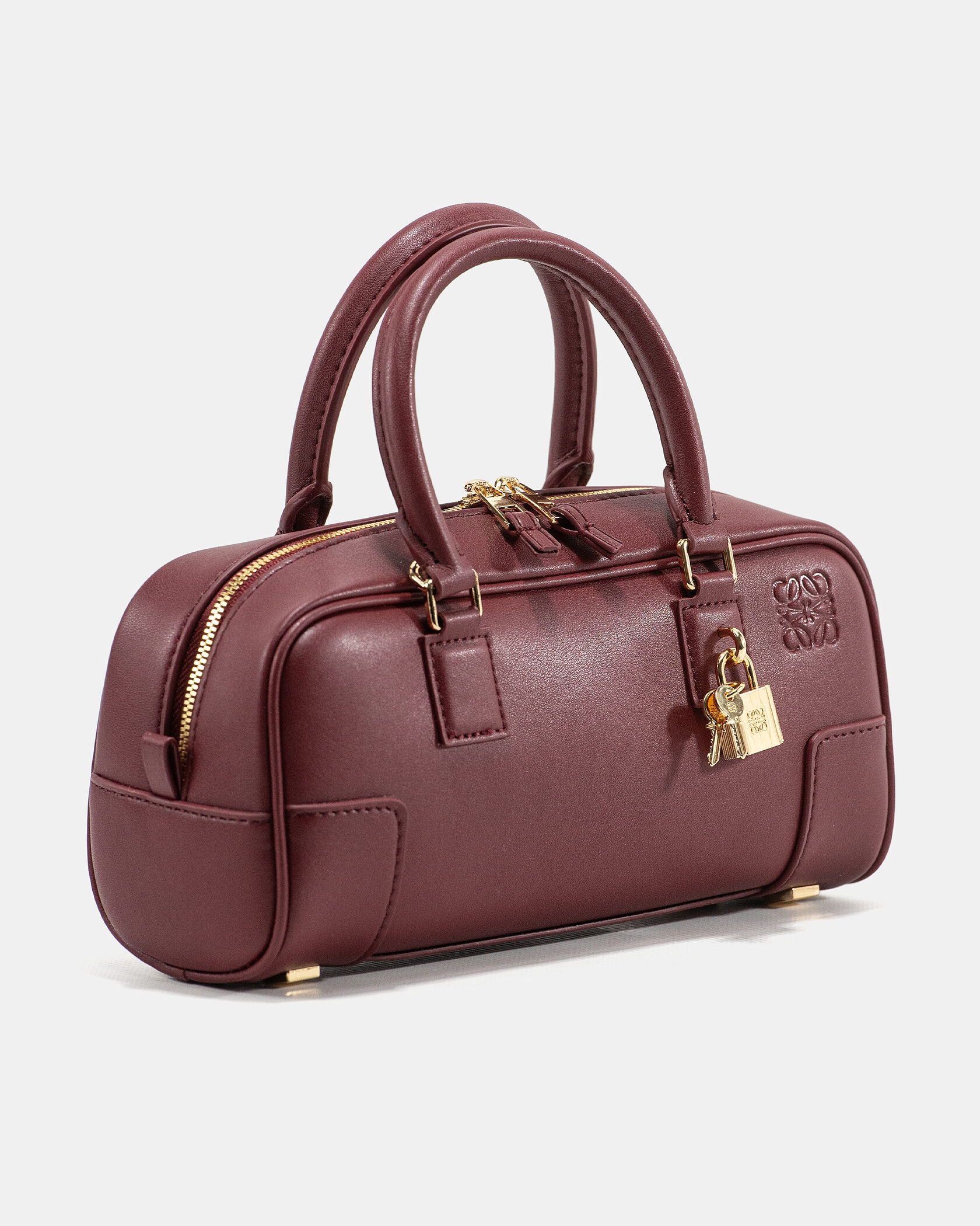 Loewe Amazona 23 Cropped Bag in Nappa Calfskin Burgundy - 5