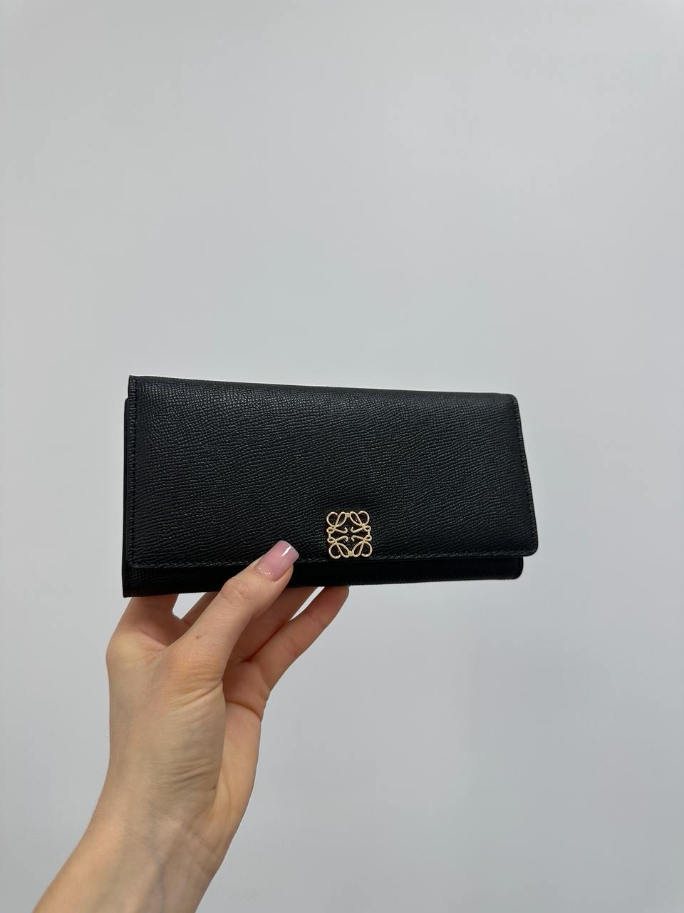 Loewe Anagram Continental Wallet in Pebble Grain Calfskin - 3