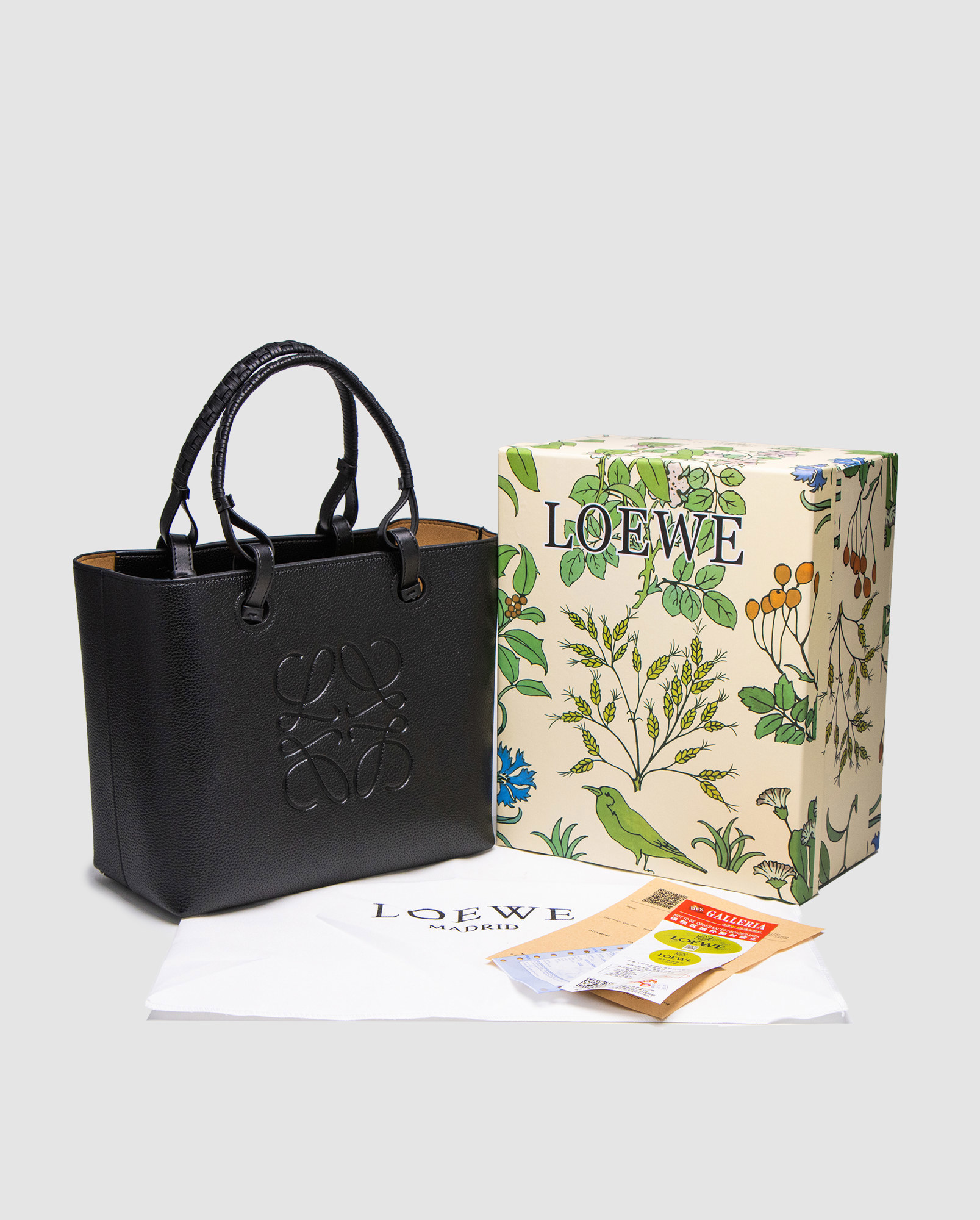 Loewe Bag Tote Anagram Leather Black - 2
