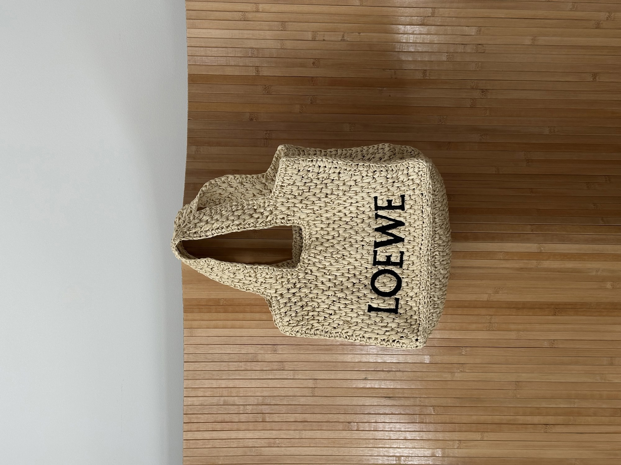 Loewe Medium Font Tote in Raffia - 8